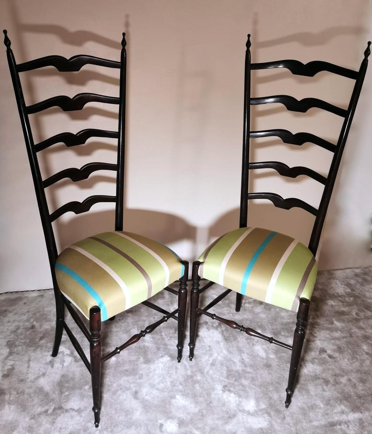 Paolo Buffa Style Pair Of Chiavari Chairs In Italian Wood With High Backrest photo vinterior