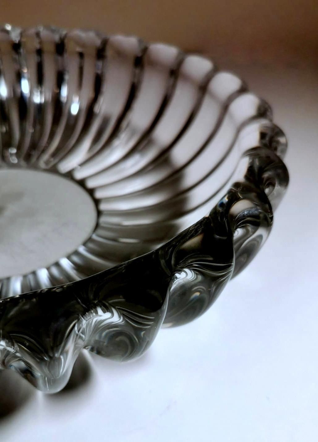 photo furniture Art Deco Production Daum Design Pierre D'avesn French Molded Glass Bowl
