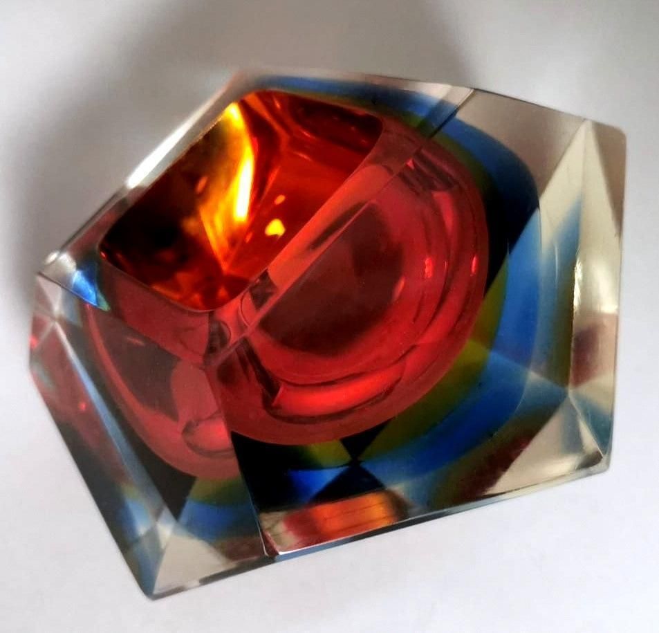 photo furniture Mandruzzato Style Murano Ashtray "Vetro Sommerso"