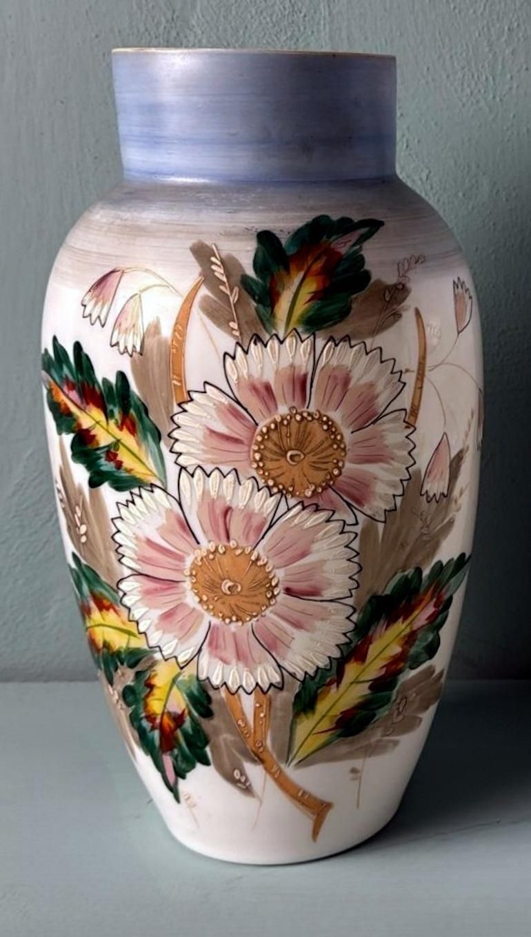 1837.0 Napoleon III Style Pair Of Hand Painted Opaline Glass Vases photo