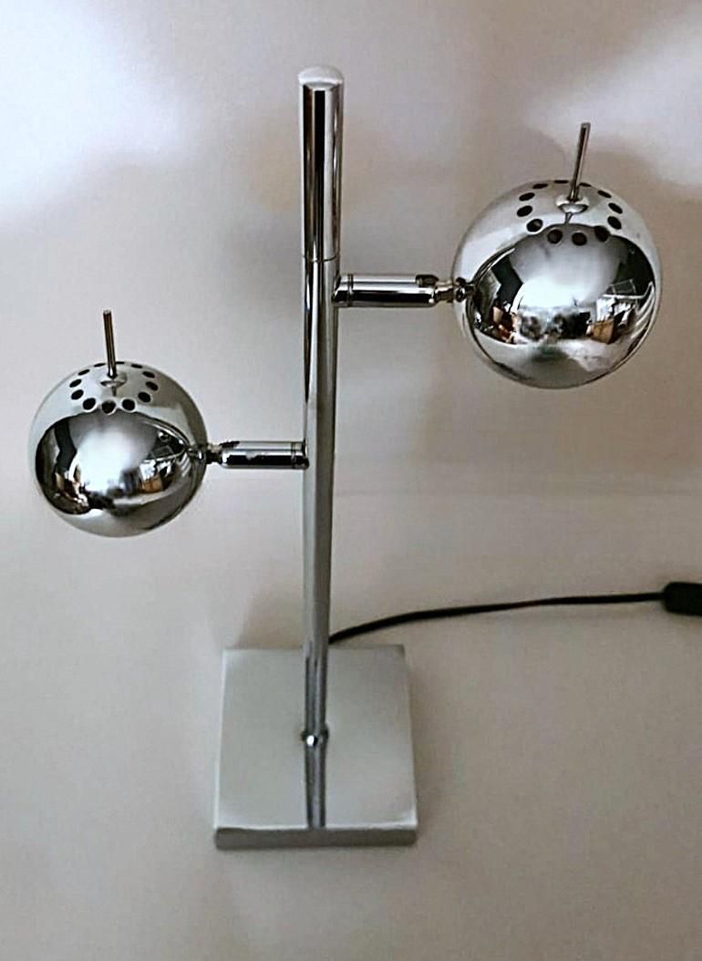 Space Age  Goffredo Reggiani Style Italian Chrome Plated Metal Table Lamp photo 491.0