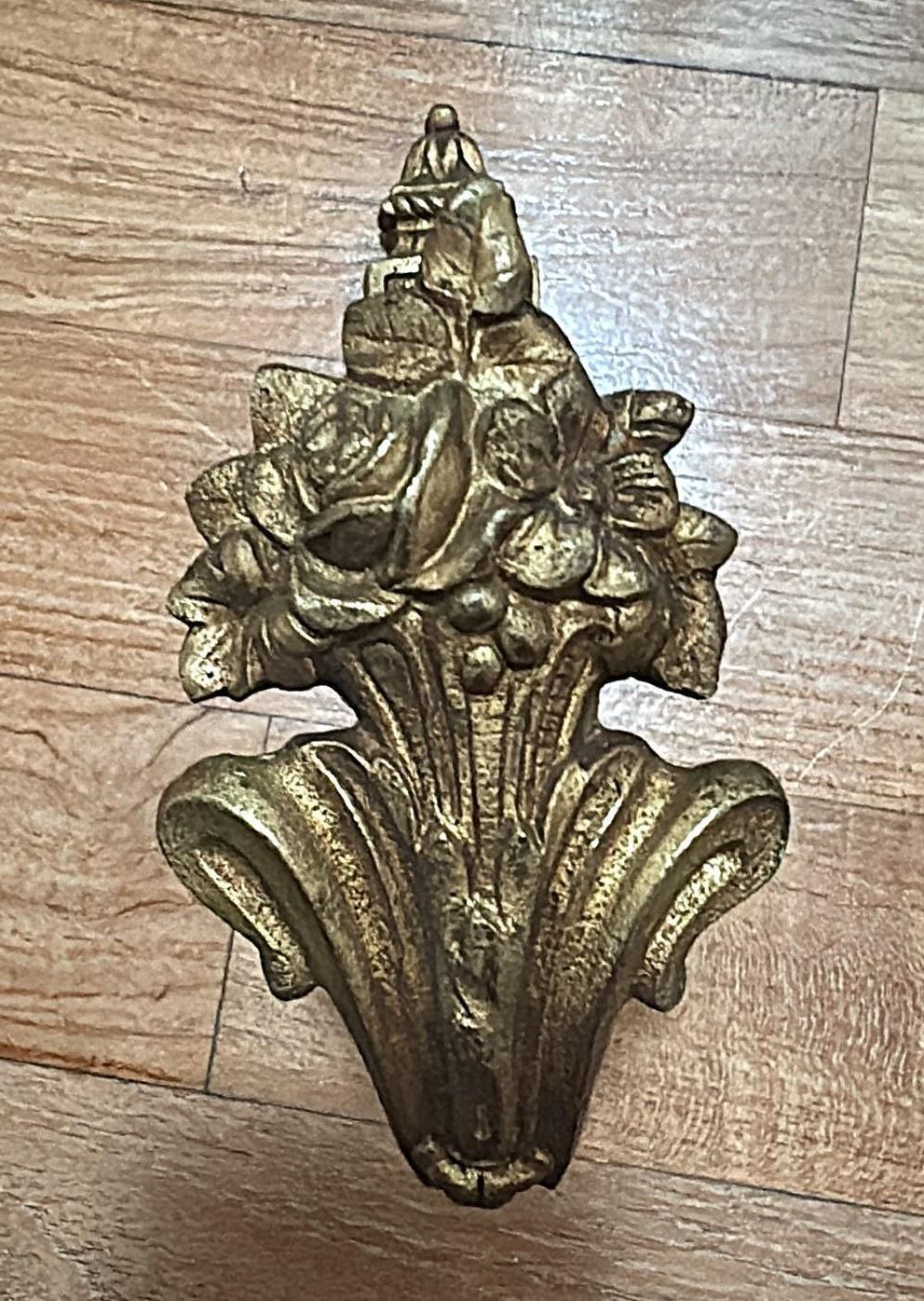 Home Decor Louis XVI Style Four French Curtain Holdbacks In Chiseled And Gilded Bronze photo