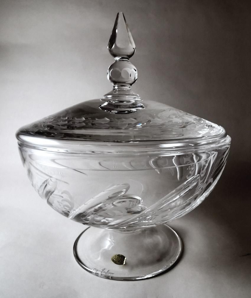 Italian Cut And Ground Crystal Table Centerpiece With Lid photo furniture