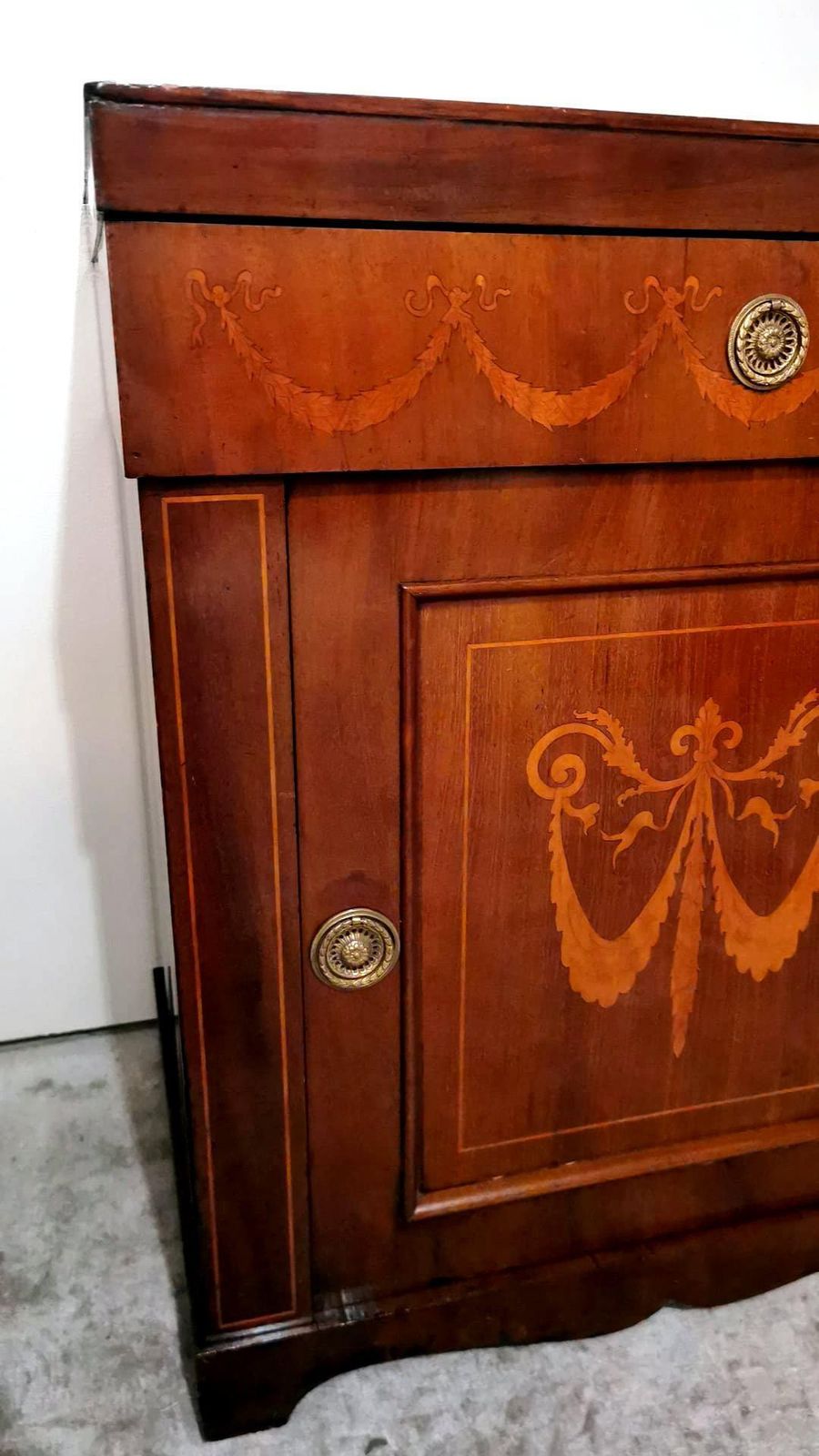 photo vinterior Biedermeier Style Small Italian Sideboard