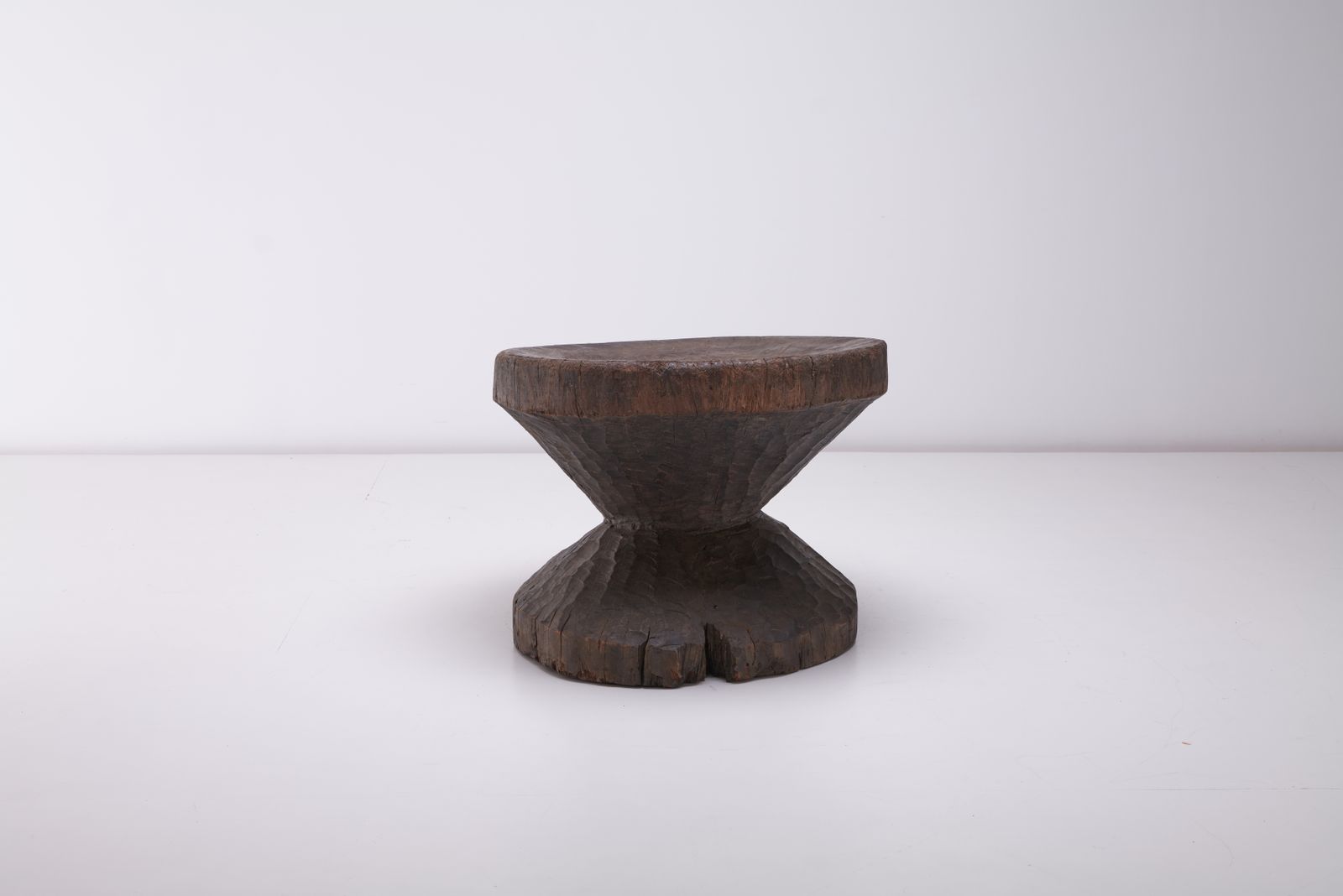 Tribal, Nagaland Large Sculptural Mortar , Early 20th Century photo vinterior