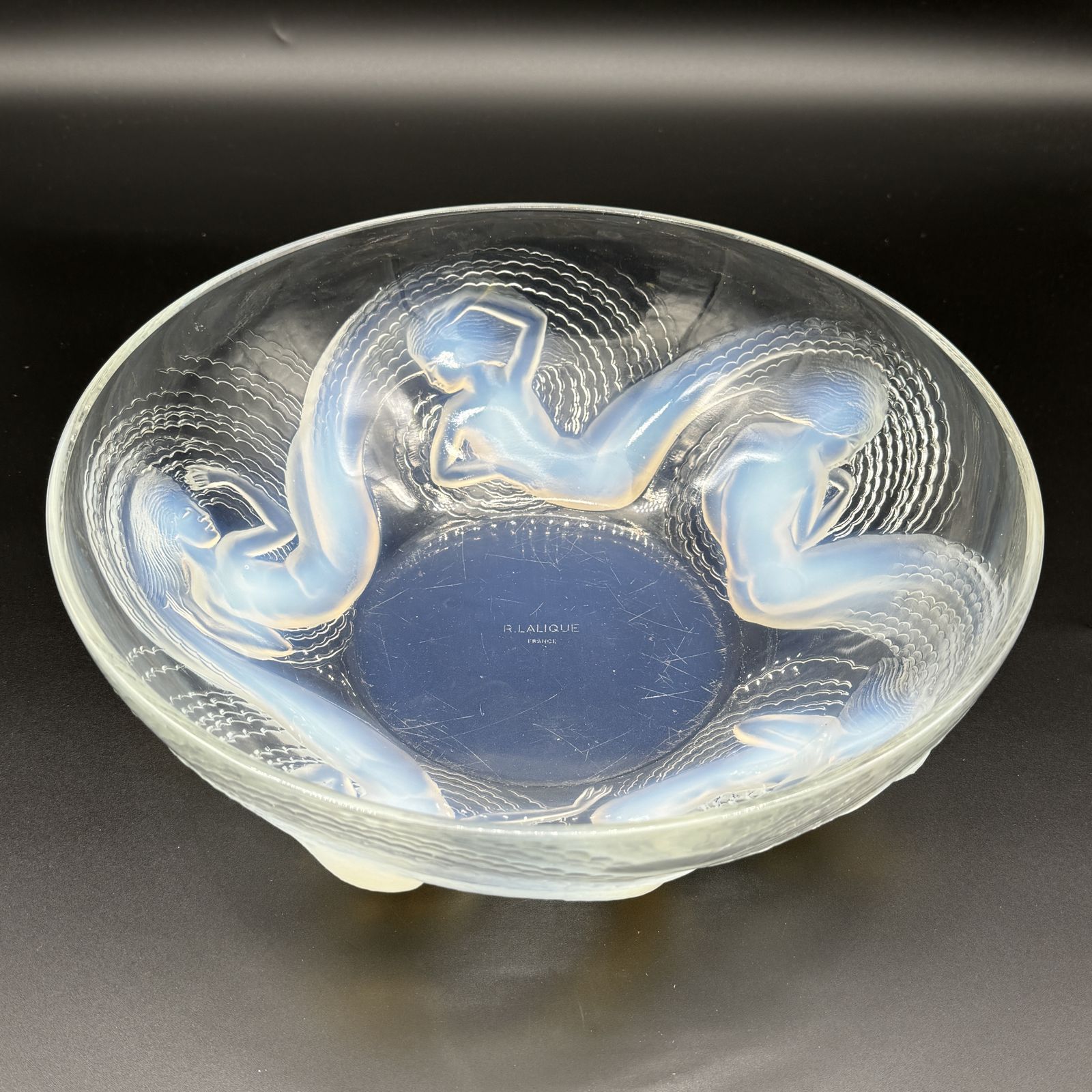 A R.Lalique Calypso Bowl In Opalescent Glass photo buy