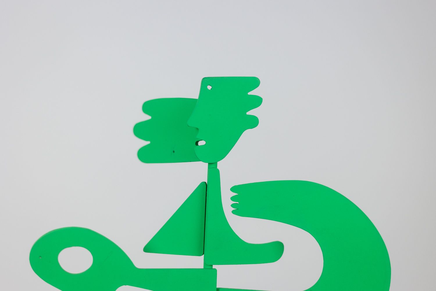 Antonine De Saint Pierre. Green Sculpture “Le Baiser”. Contemporary. photo 1400.0