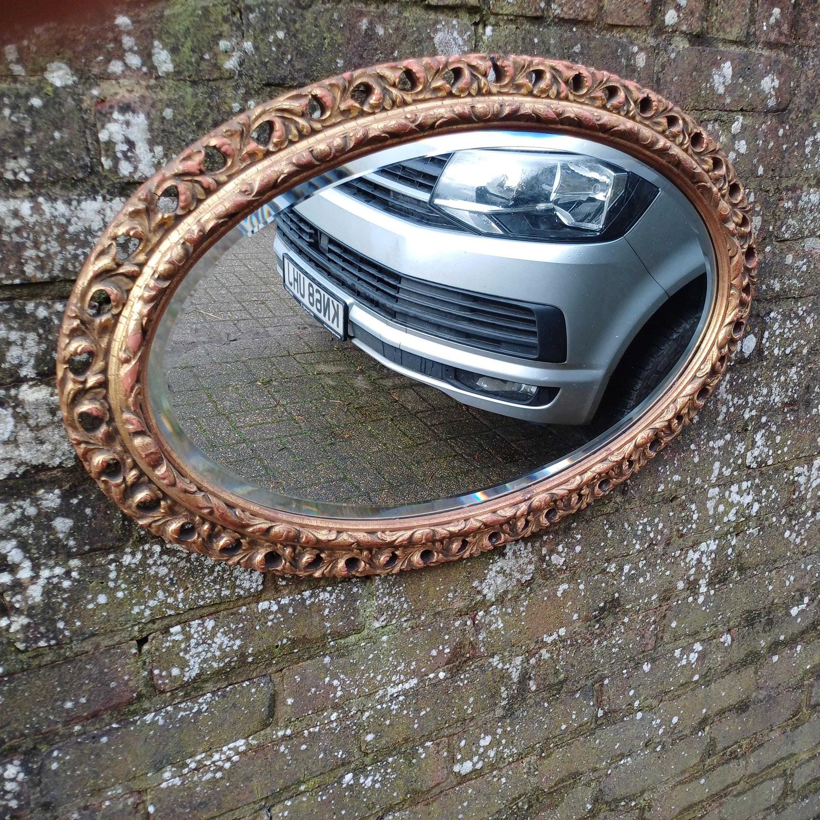 Beautiful Age Worn Gold Red With Highlights Oval Mirror Bevelled Glass photo vinterior