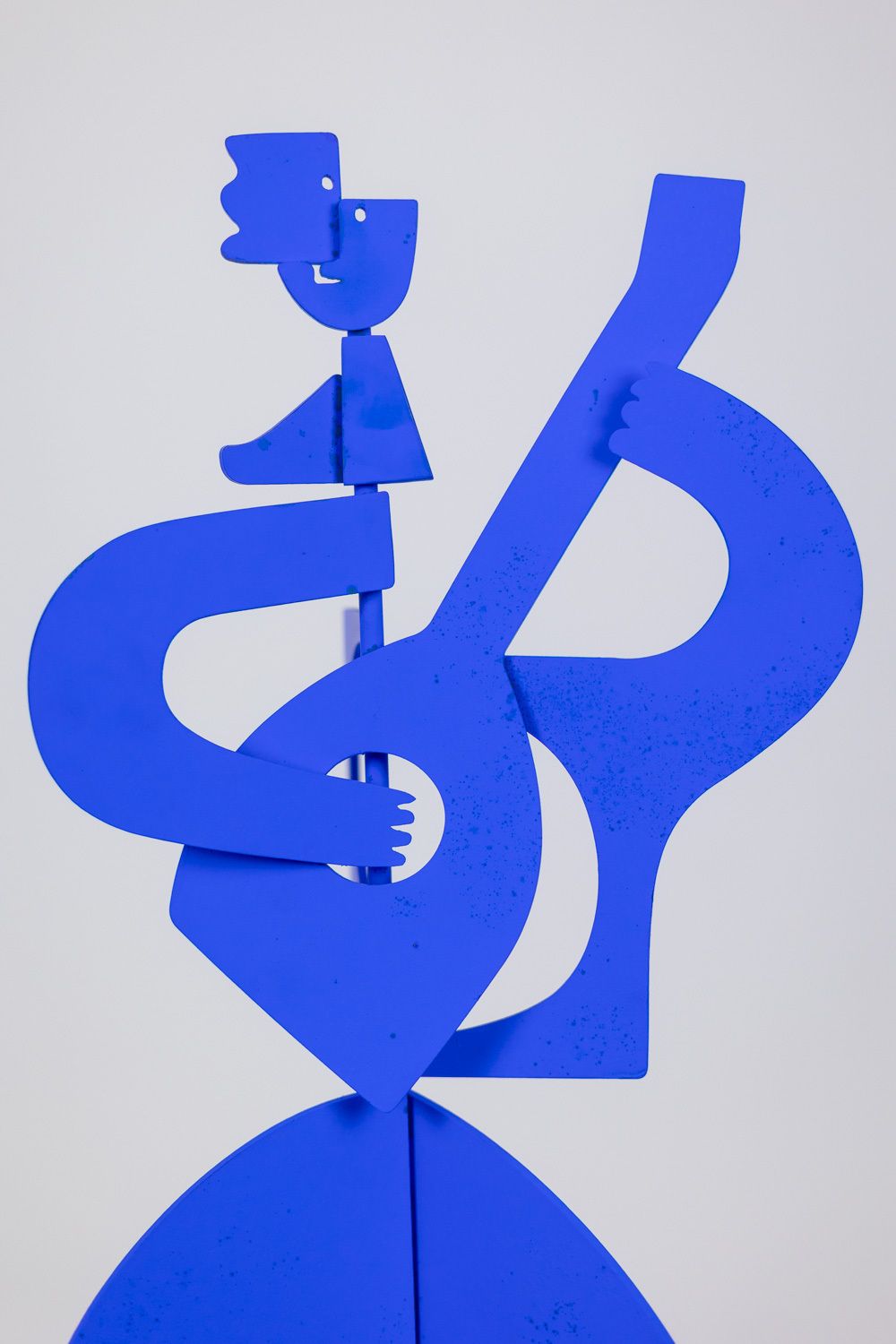 Antonine De Saint Pierre. “Mr Guitare” Sculpture. Contemporary. photo vintage