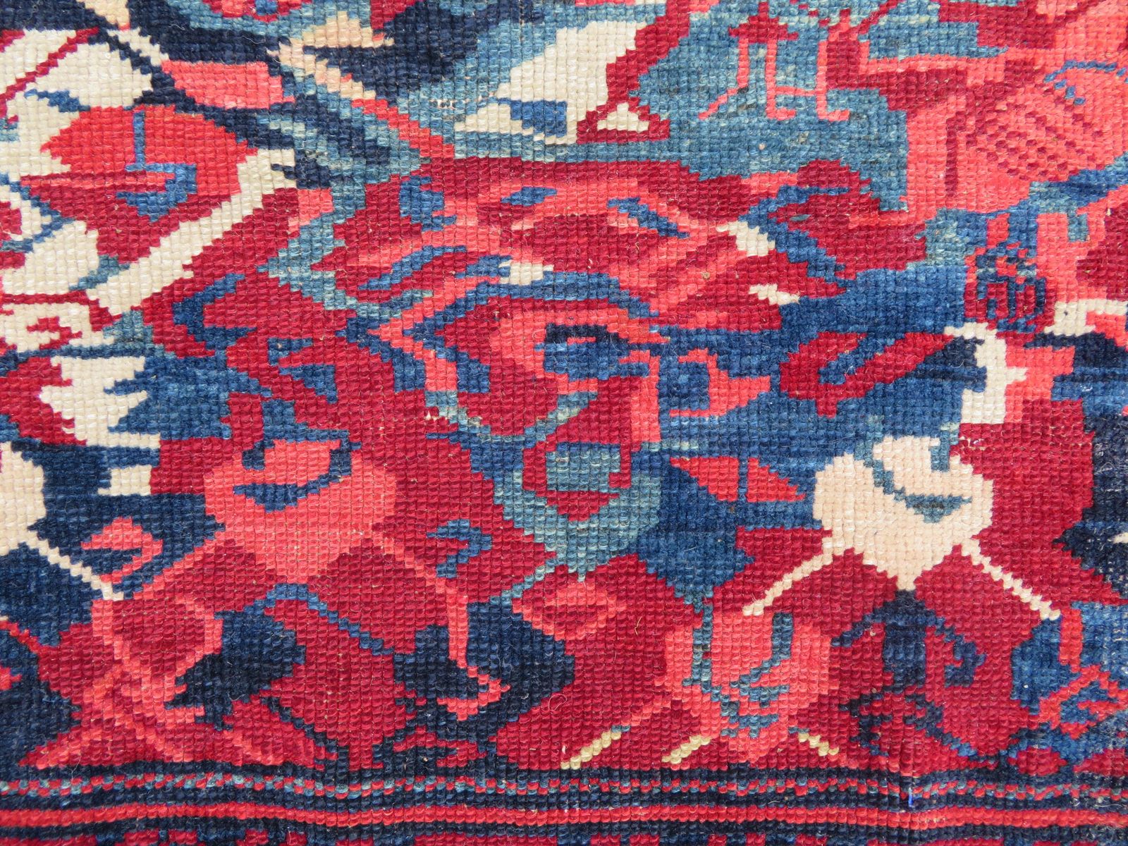 Textiles Fascinating Archaic Antique Caucasian Kuba Rug. 156cm X 115cm. photo