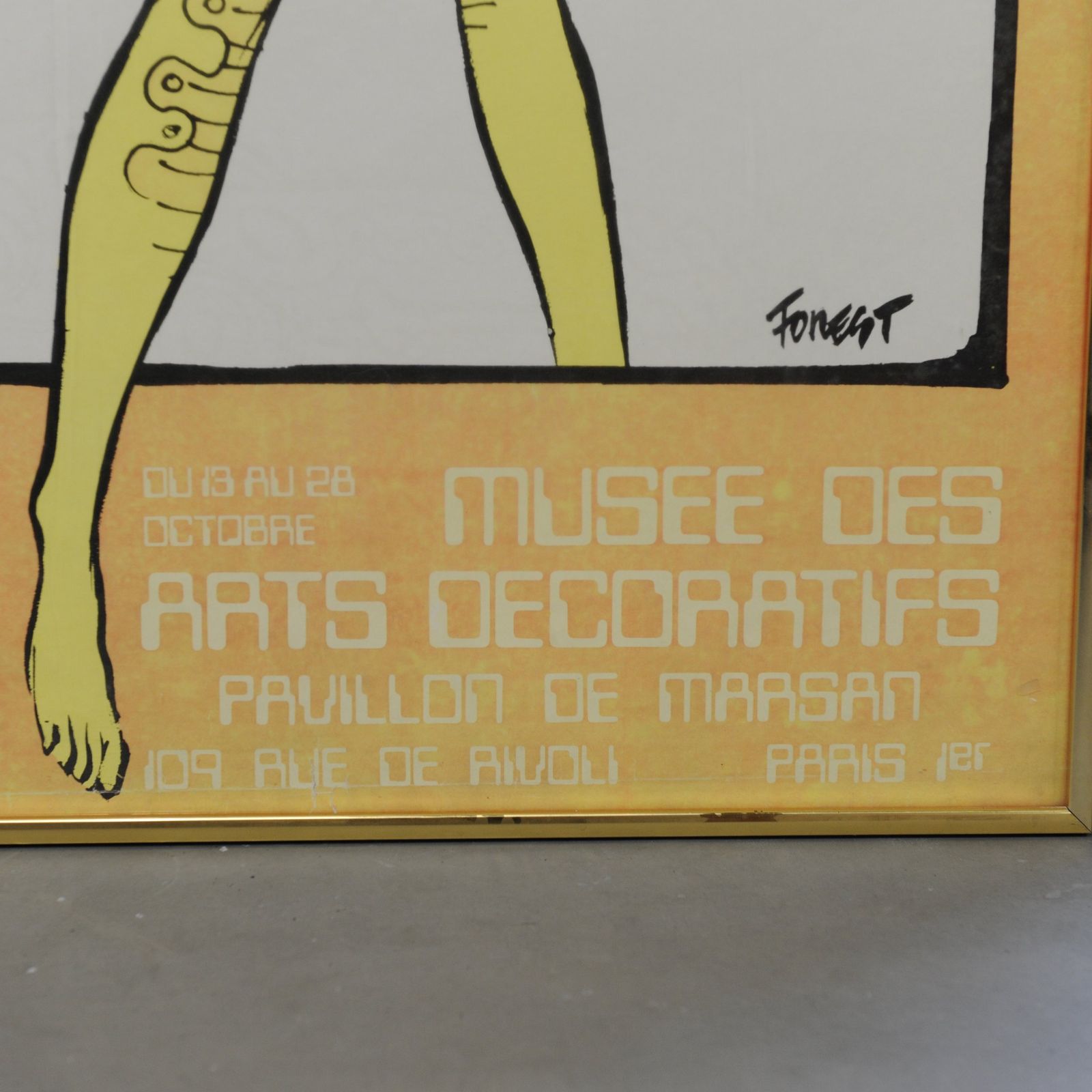 Framed Poster Of The Exhibition ''2000 Years Of Fashion'' From 13 To 28 October 1971 At The Museum Of Decorative Arts In Paris photo furniture