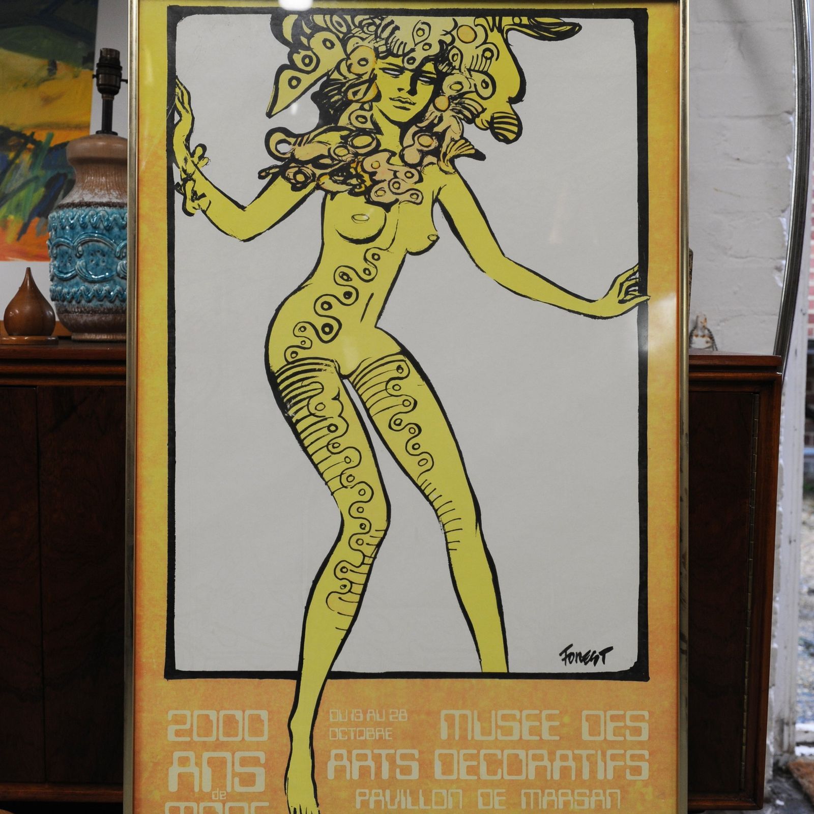 Framed Poster Of The Exhibition ''2000 Years Of Fashion'' From 13 To 28 October 1971 At The Museum Of Decorative Arts In Paris photo vinterior