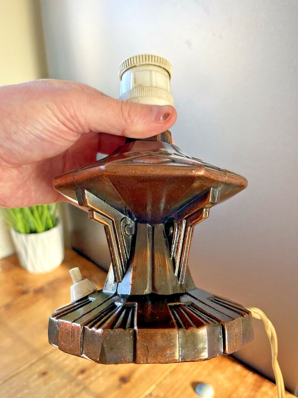Superb 20s French Art Deco Geometric Copper Tone Metal Lamp Base Interior Design photo 225.0