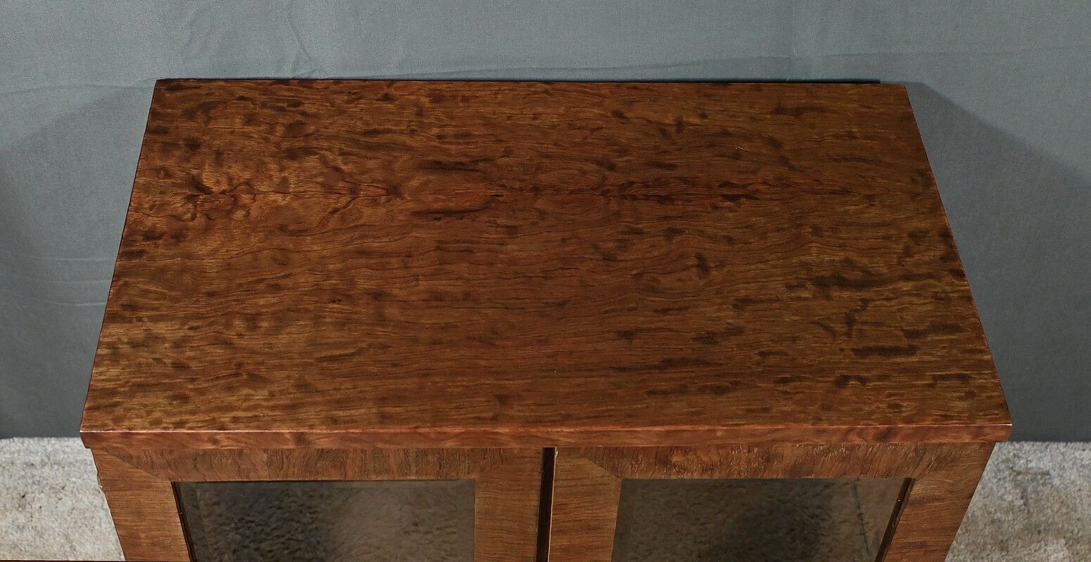 Small Display Case In Speckled Mahogany Veneer, Art Deco – Early 20th Century photo Furniture