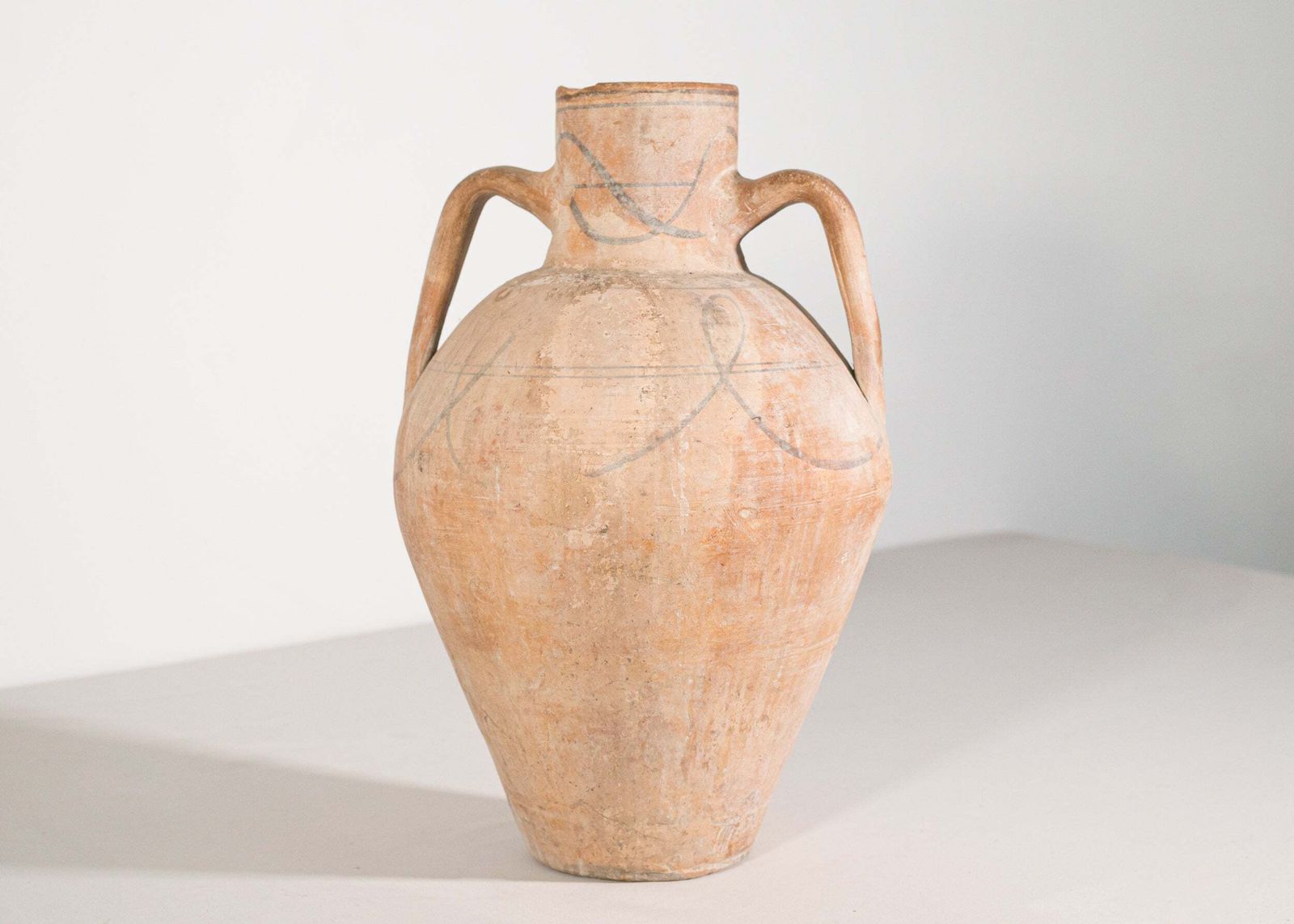 Antieke Spaanse Terracotta Amfoor – 19e Eeuw, Rustiek Handgemaakt Voorraadvat photo 793.0