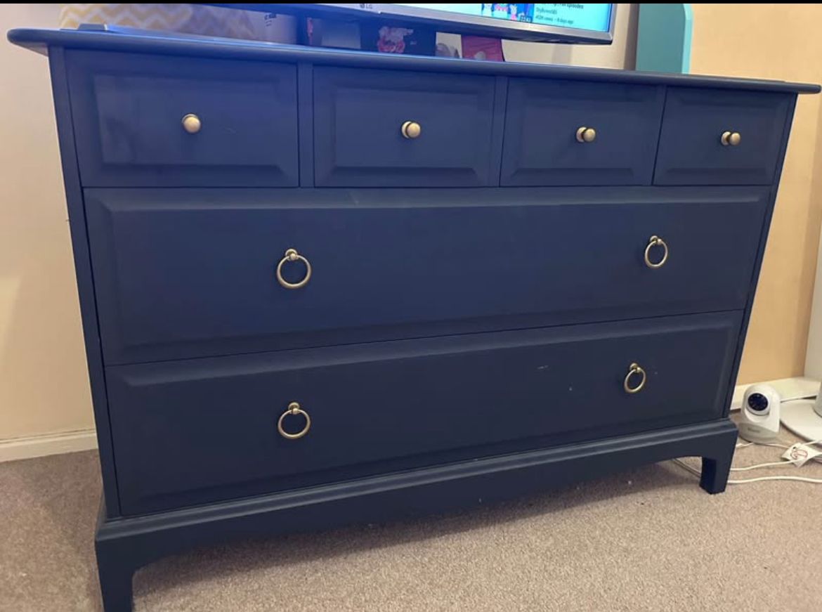 Stag Chest Or Drawers Set