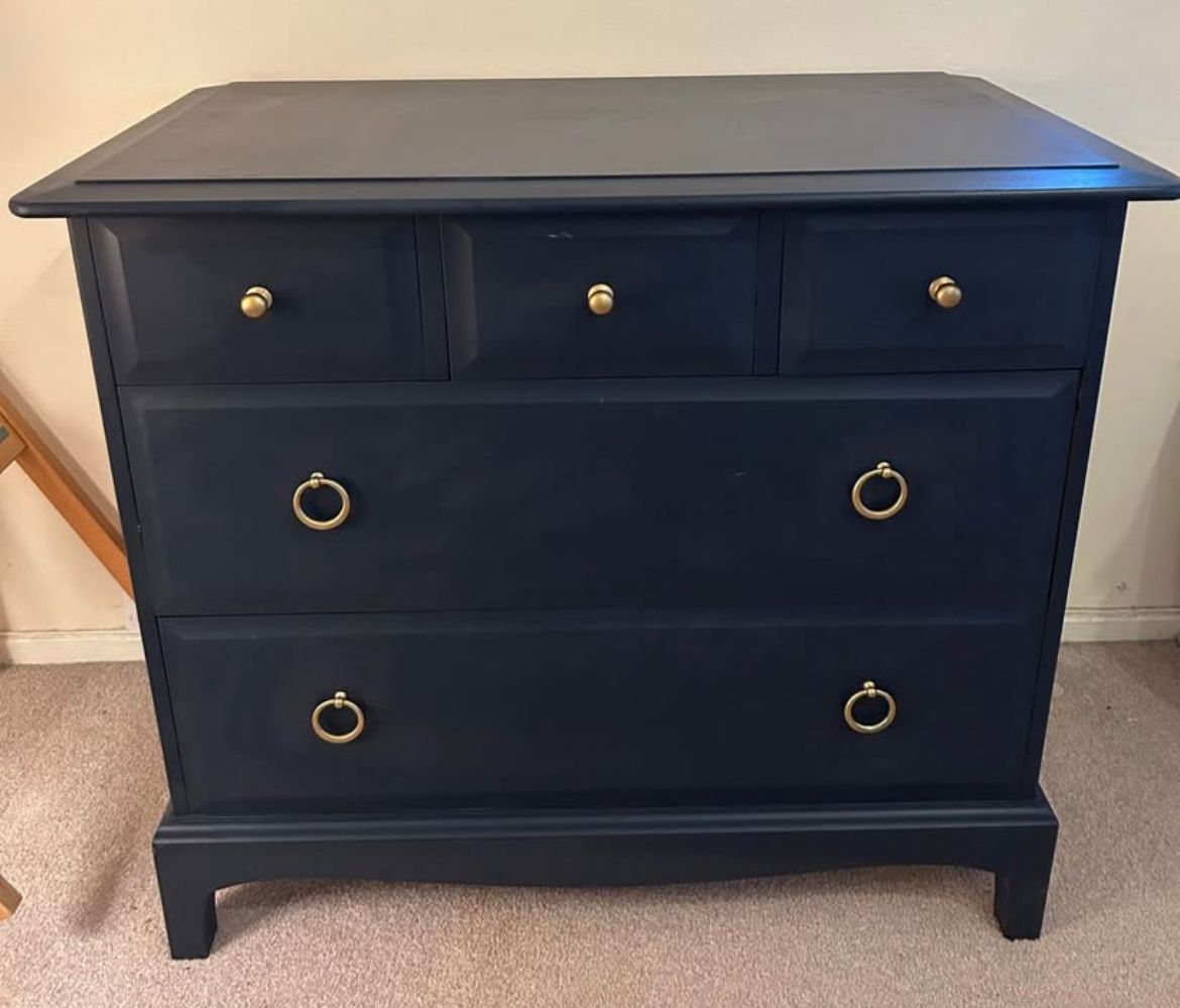 Stag Chest Or Drawers Set photo furniture