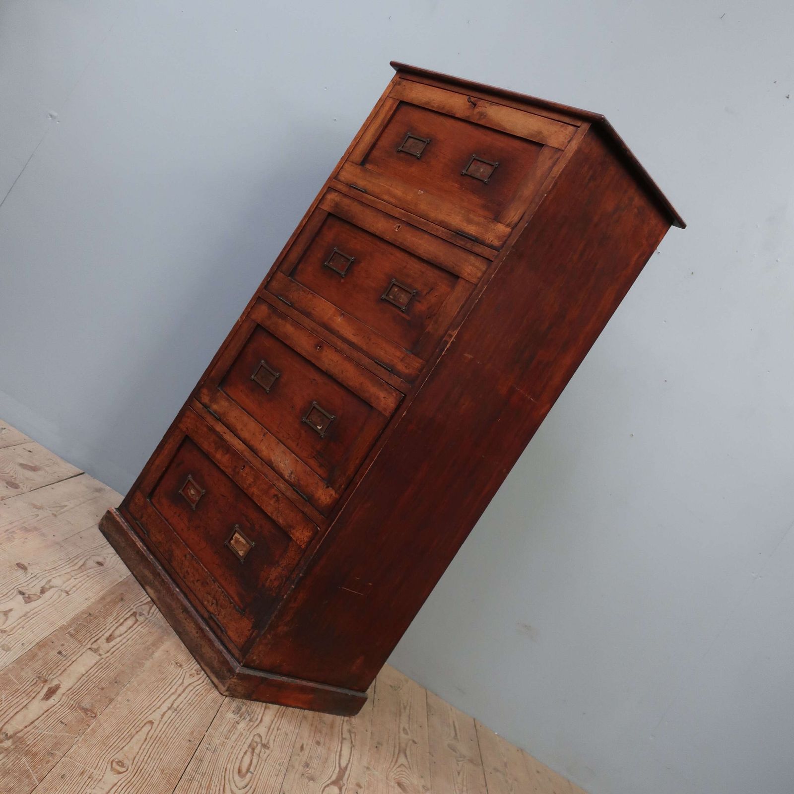 895.0 Mahogany Office Lockers photo