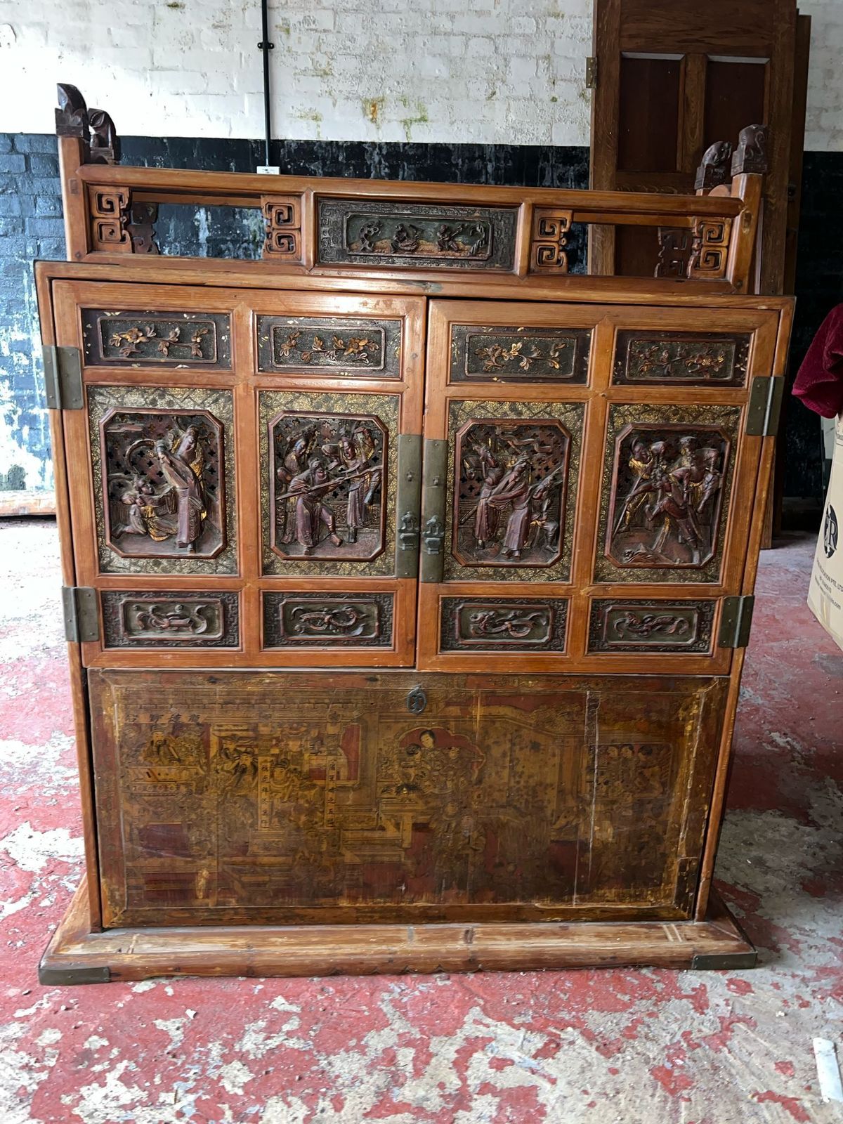 Chinese 19th Century Dowry Chest With Fretwork And Carved Gilt Characters