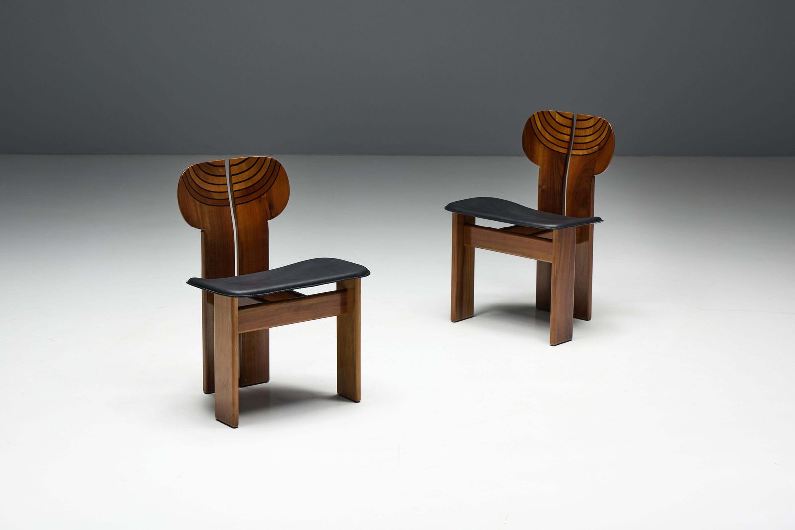 6608.0 Dining Chairs 'Africa' By Afra & Tobia Scarpa For Maxalto, Italy, 1970s photo