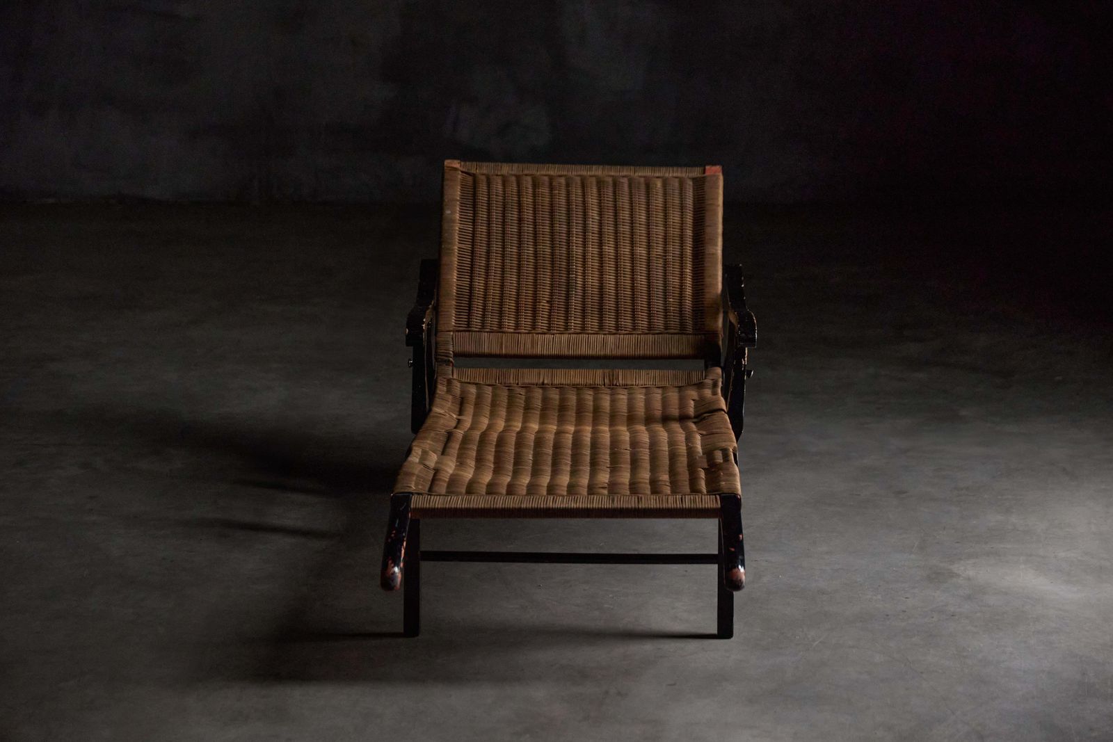 Primitive Sunbed By Helene Körting, Germany, 1925 photo buy