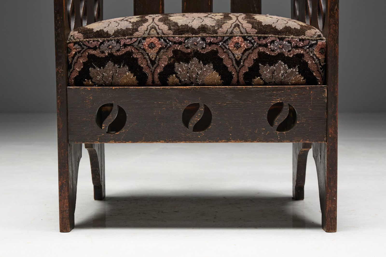 Arts And Crafts Oak Armchair, Uk, 1900s photo 3087.0