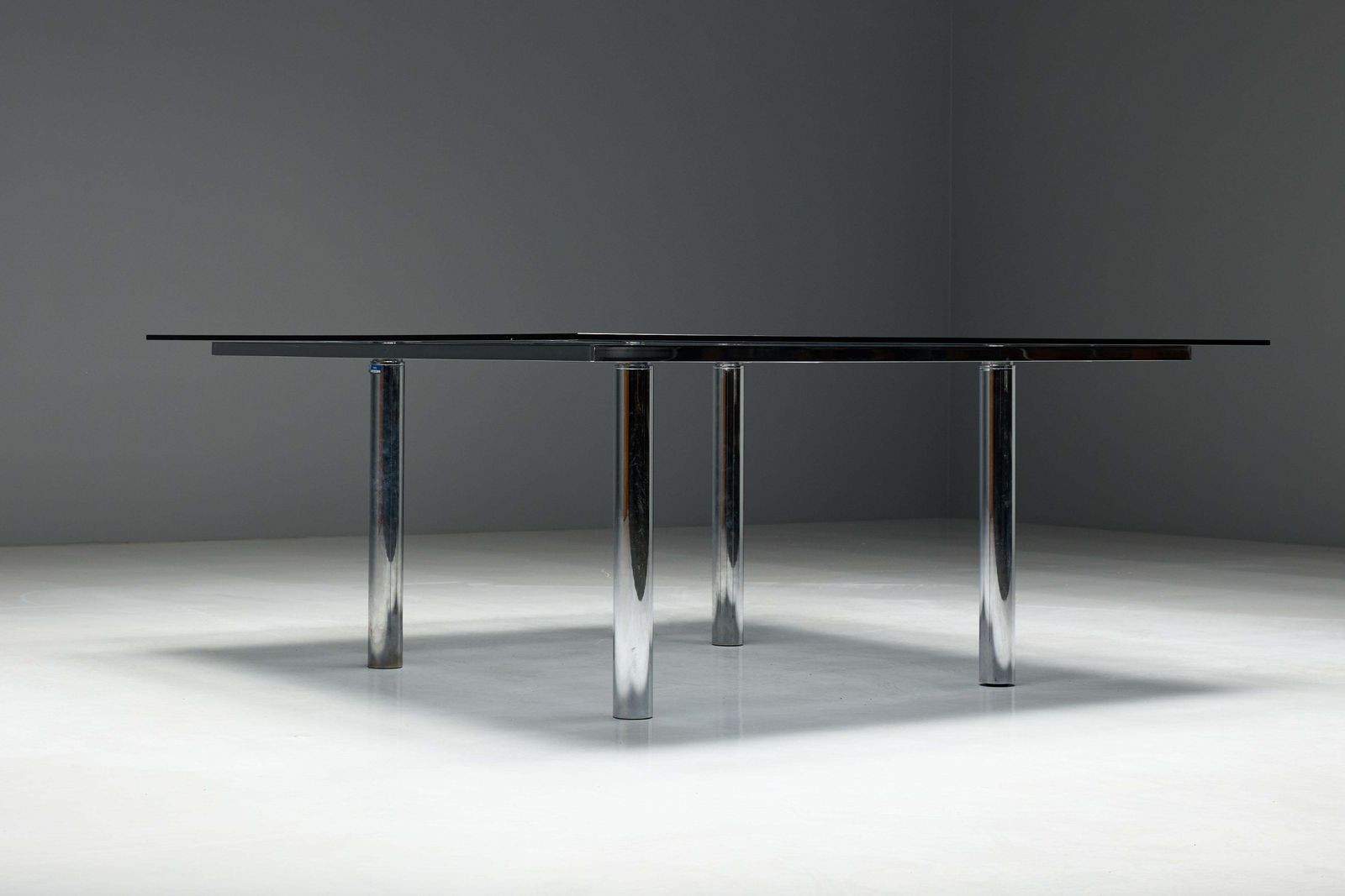 photo furniture Dining Table 'Andre' By Tobia Scarpa For Gavina, Italy, 1960s