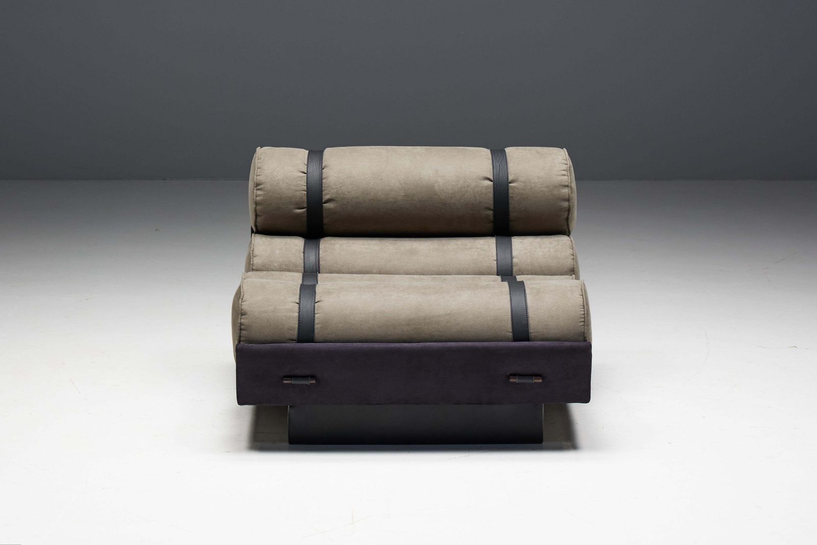 Sculptural Brazilian Modernist Lounge Chair, Brazil, 1970s photo vintage