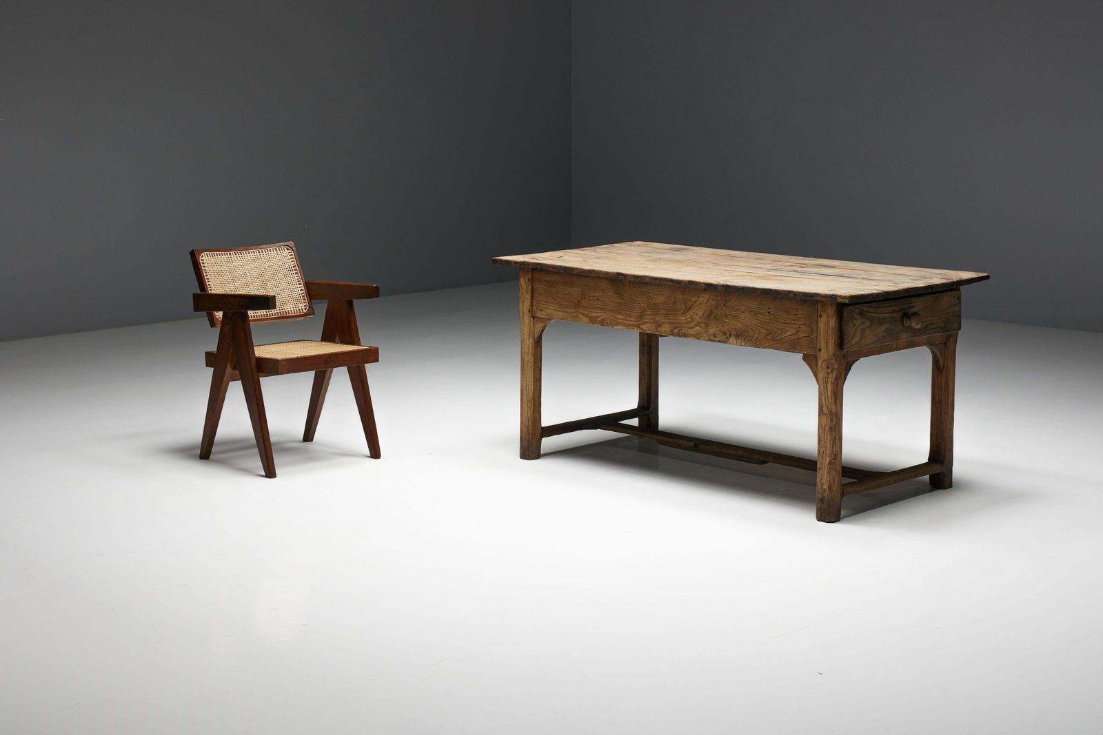 photo vinterior Travail Populaire Dining Table, France, 19th Century
