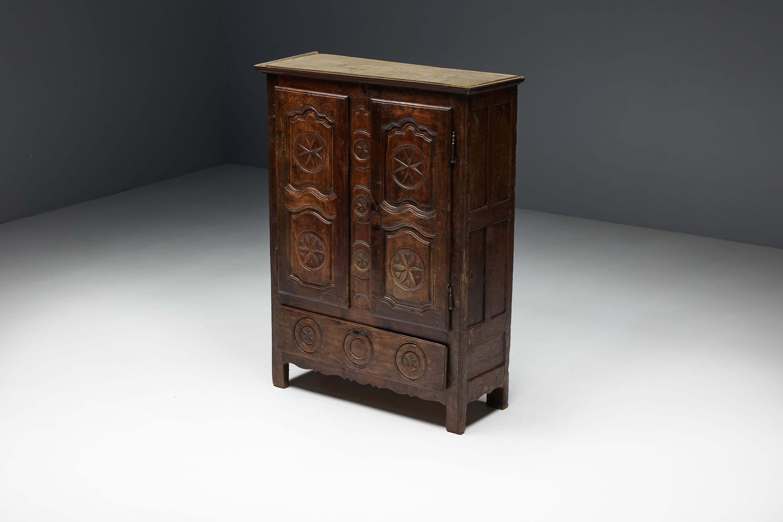 Travail Populaire Cabinet, France, 19th Century photo for sale