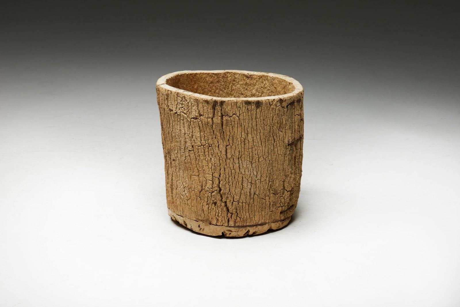 Artisanal Tree Trunk Planter, France, 19th Century photo vintage