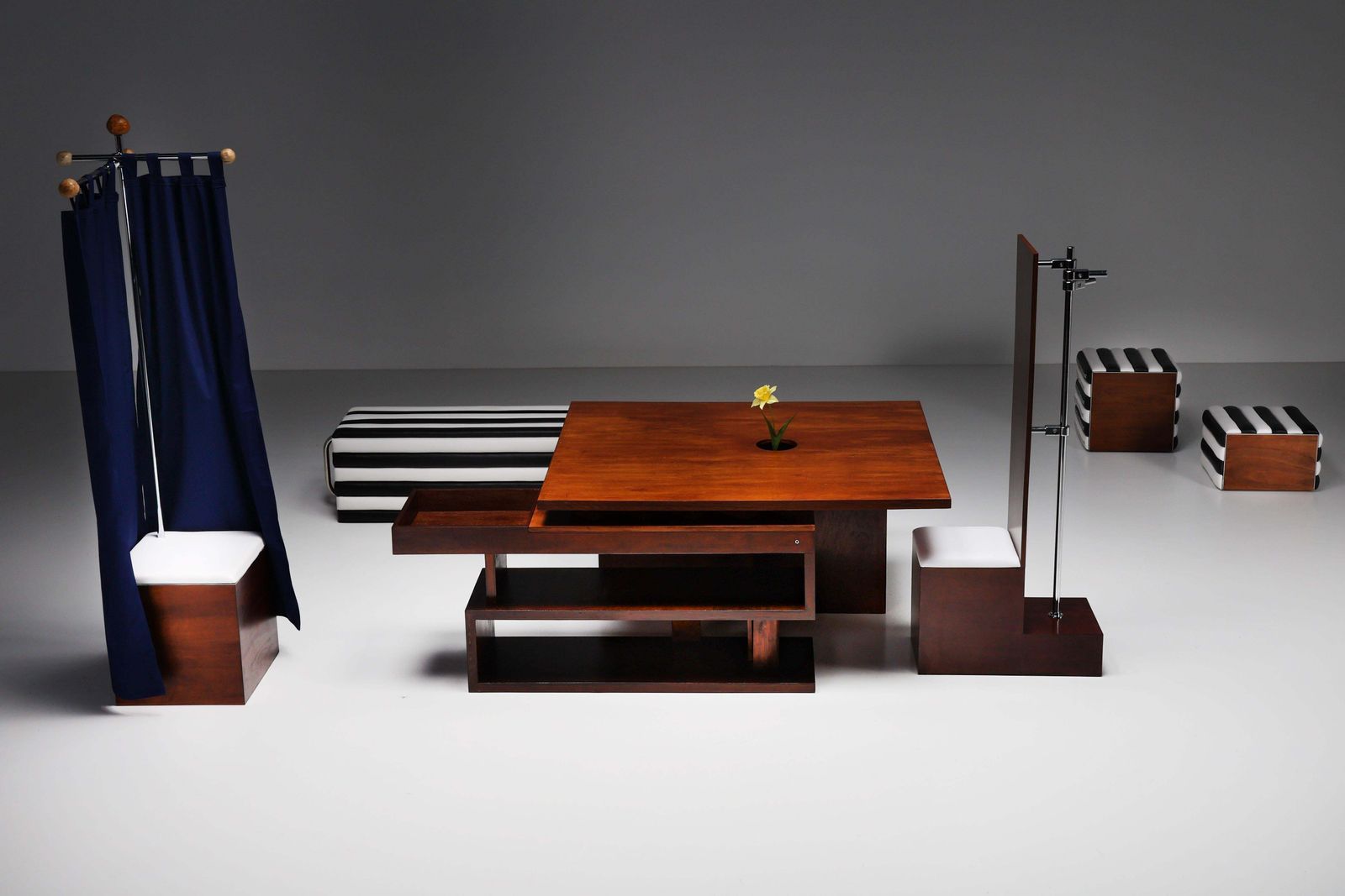Furniture Office Nutshell By Deborah Bowmann, Belgium, 2022 photo