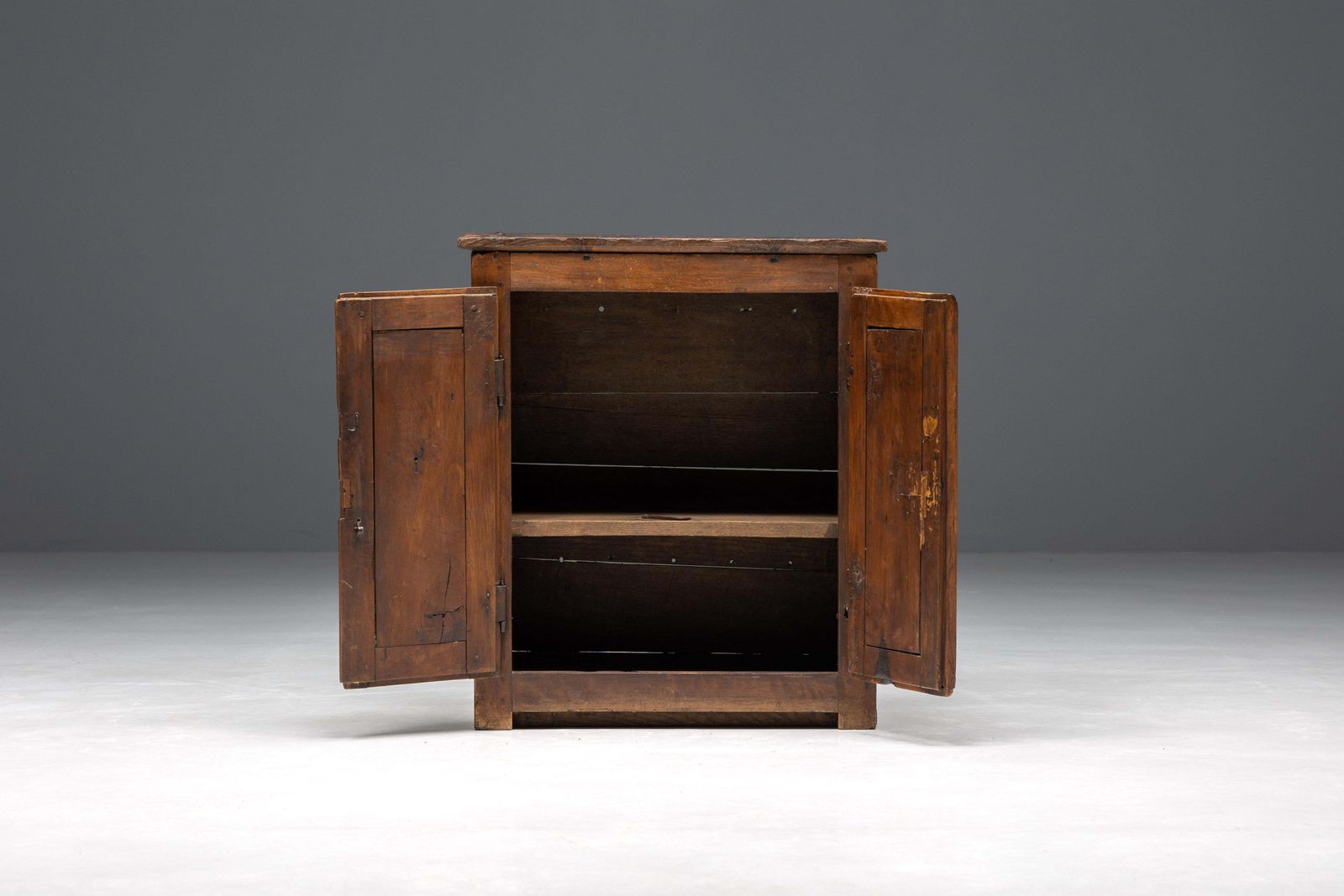 Travail Populaire Cupboard, France, 19th Century photo 2651.0