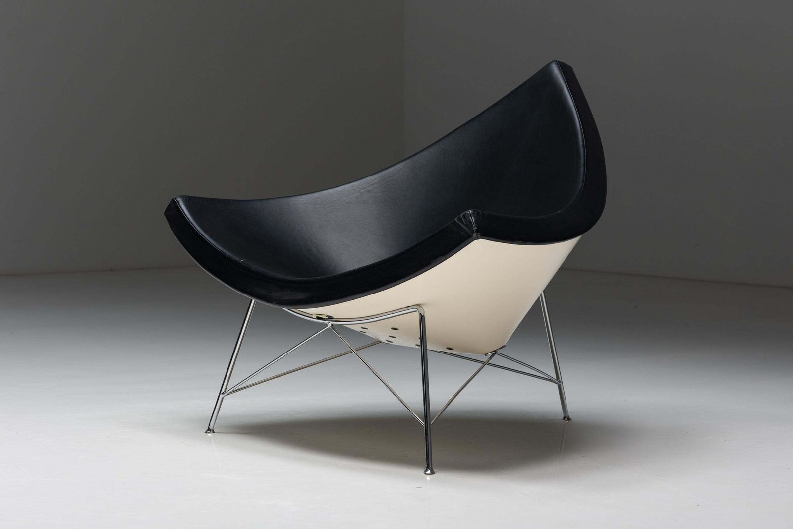 Coconut Chair By George Nelson For Vitra, 1950s photo for sale