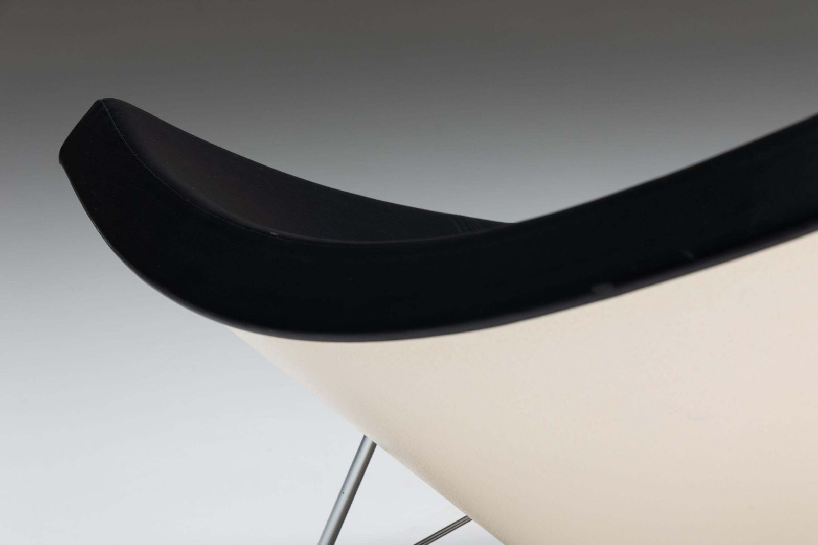 photo furniture Coconut Chair By George Nelson For Vitra, 1950s