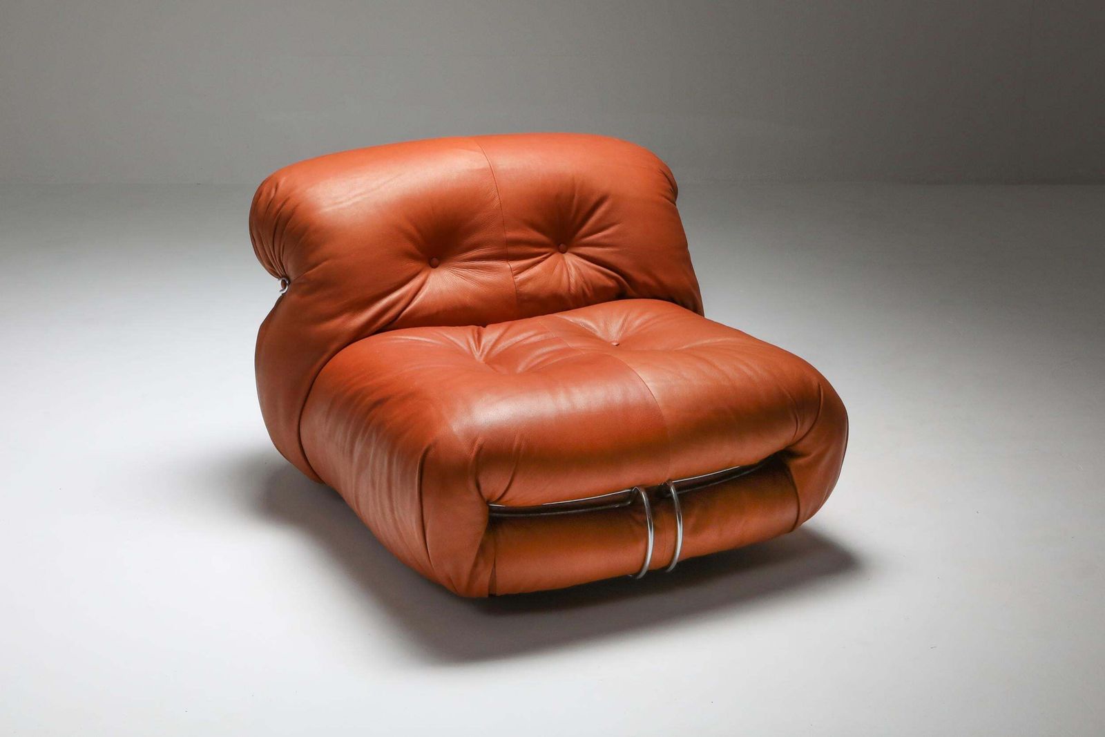 Afra And Tobia Scarpa For Cassina 'Soriana' Pair Of Lounge Chairs, 1970's photo vinterior