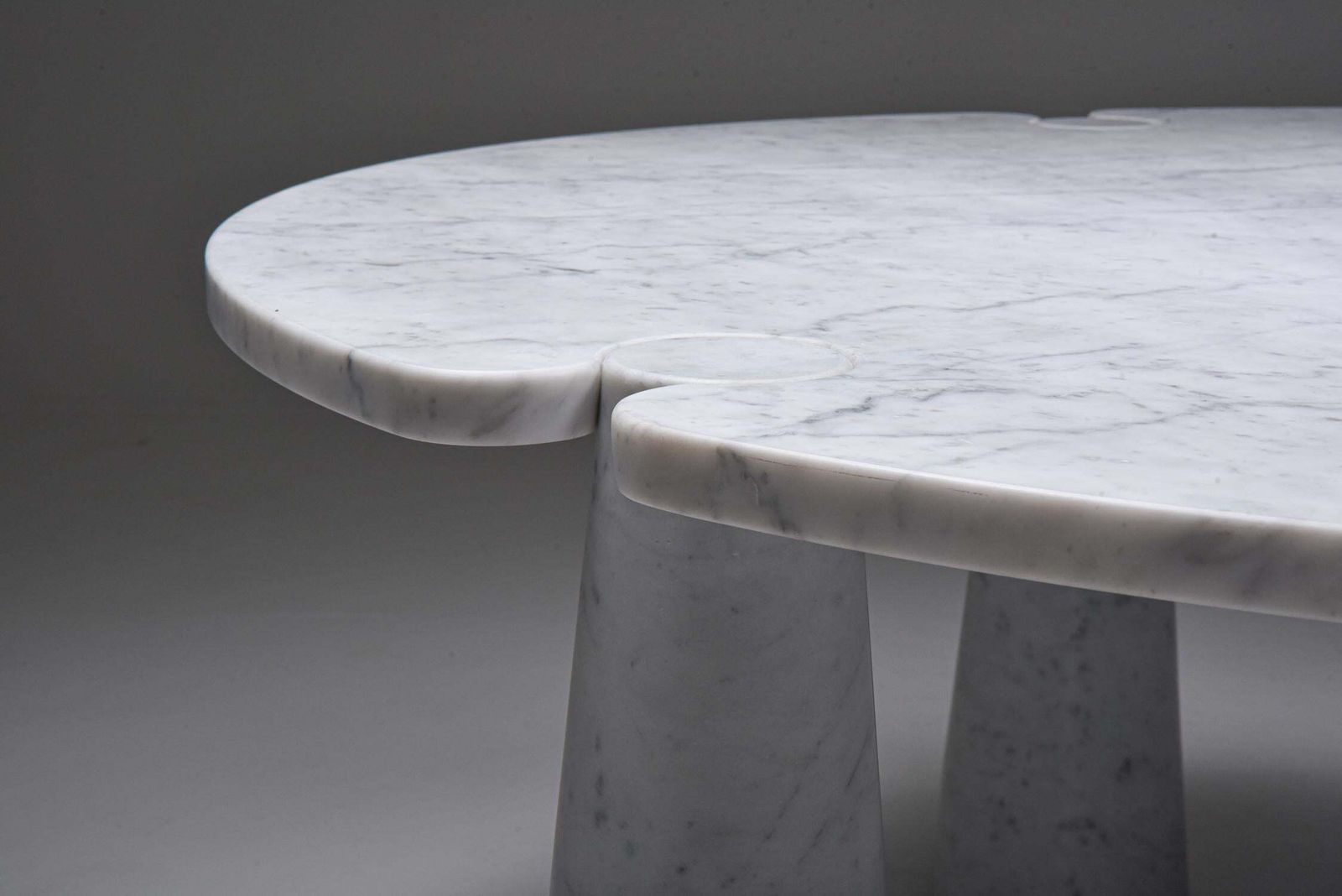 photo for sale Angelo Mangiarotti 'Eros' Round Marble Dining Table, Italy, 1970s