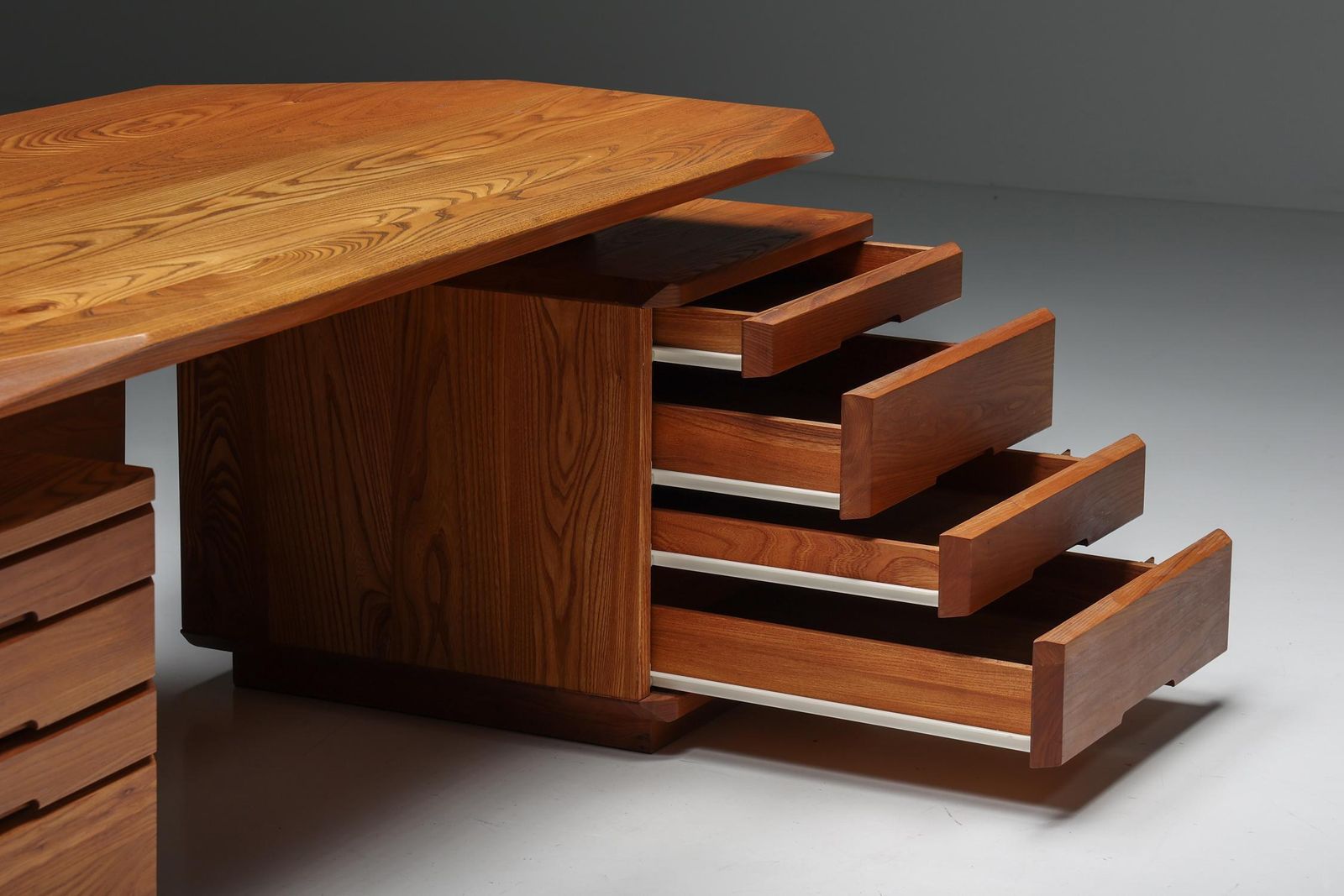B40 Desk In Solid Elm By Pierre Chapo, France, 1960s photo Furniture
