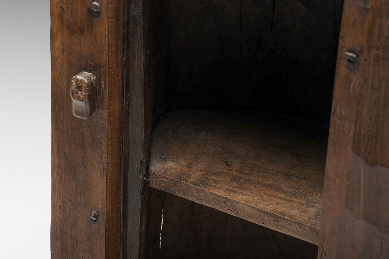 Travail Populaire Folk Art Wabi Sabi Monoxylite Cupboard, 19th Century photo 7958.0