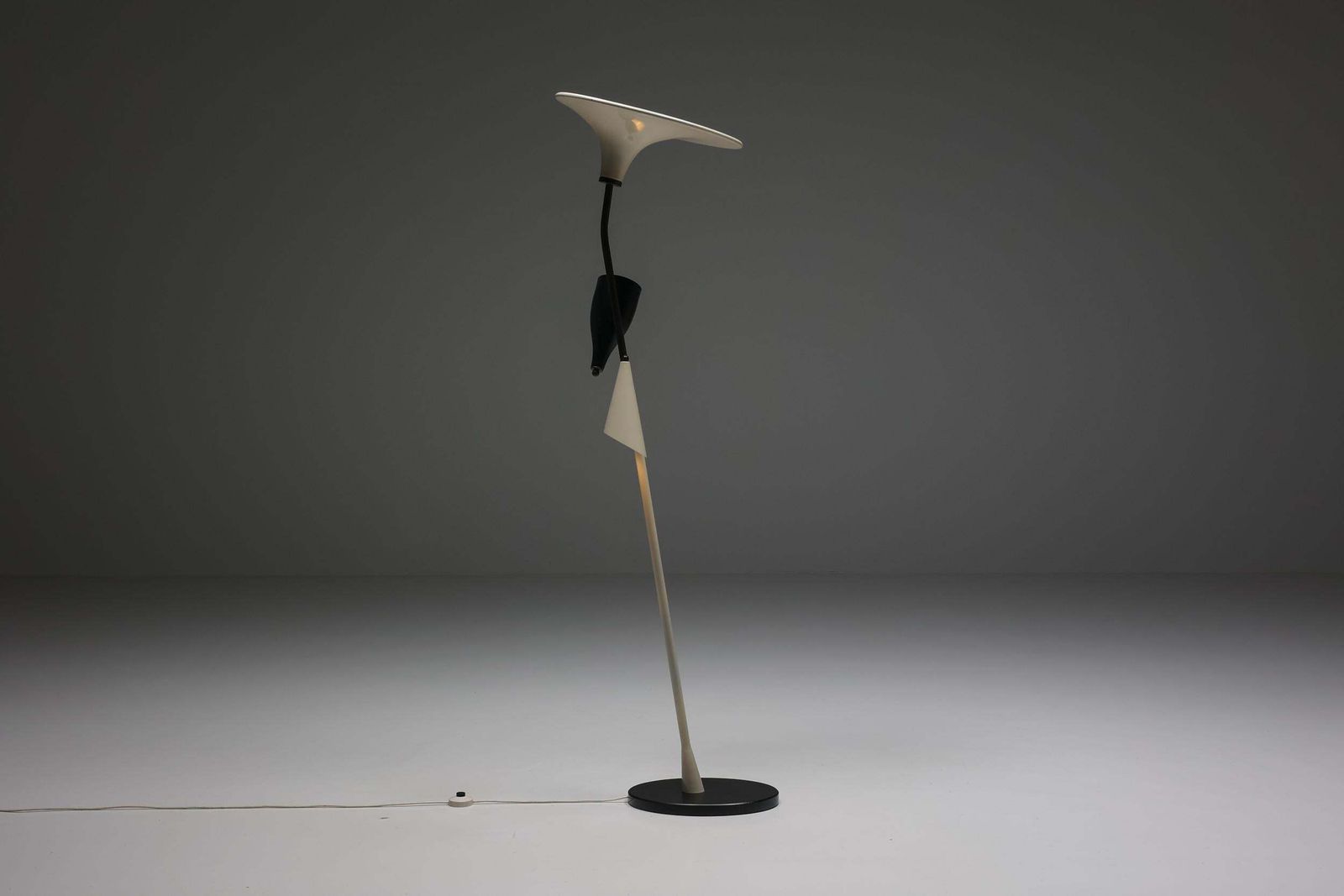 Italian Yellow & Black Floor Lamp, Mid Century Modern, Space Age, 1950's photo vinterior