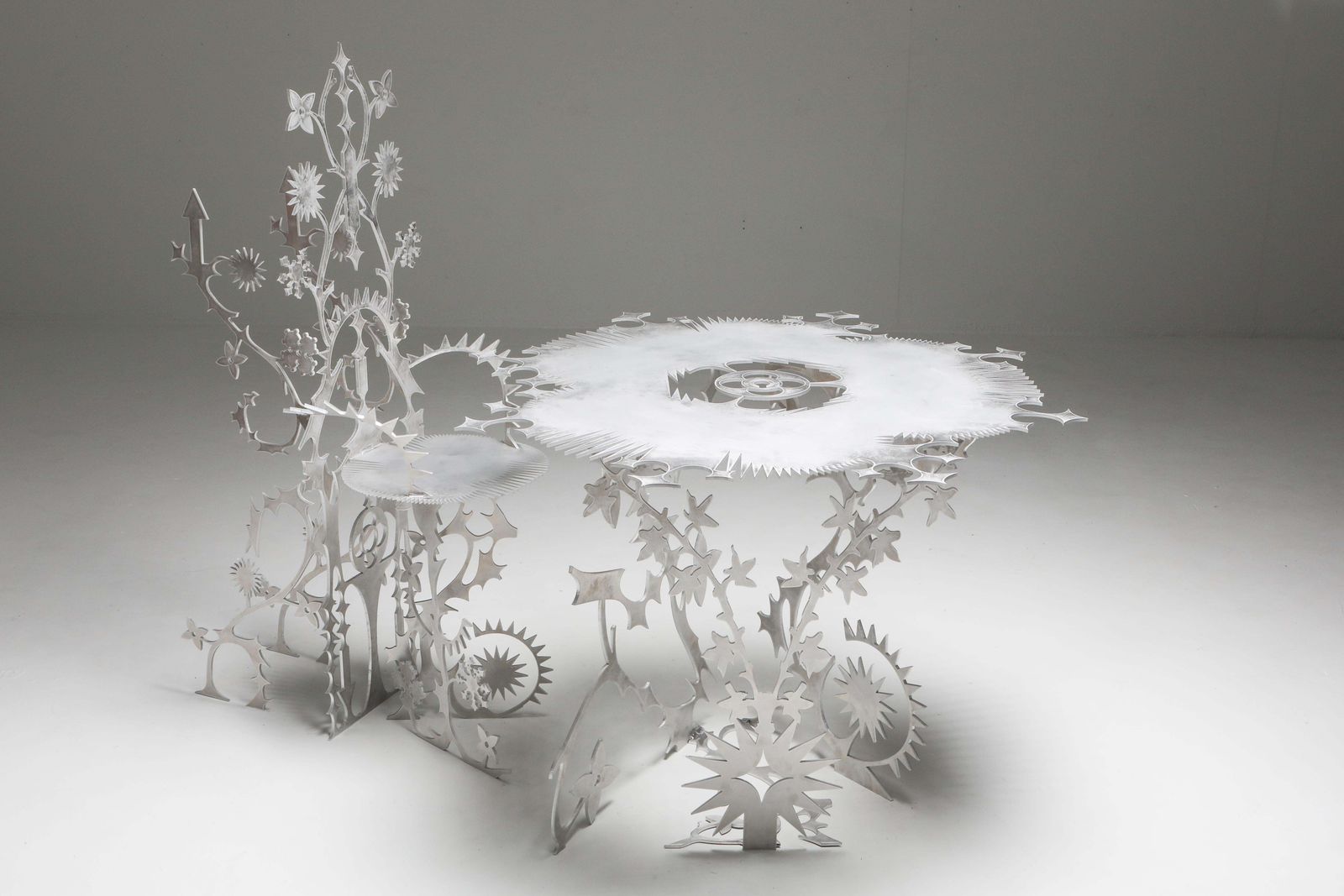 'Ornamentum 2' 6mm Lasered Aluminium Table Orson Van Beek & Quinten Mestdagh photo buy