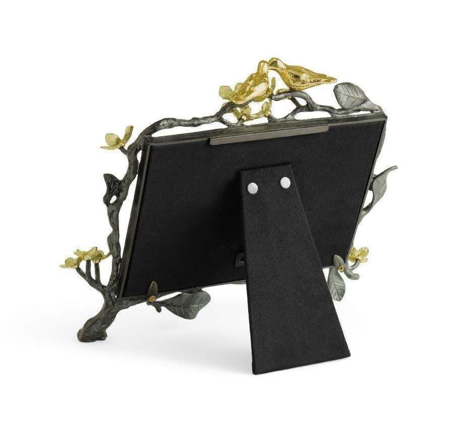 Medium Sized Photo Frame With Bird Motif In Silver, Gold And Enamelled Metal. photo 589.0