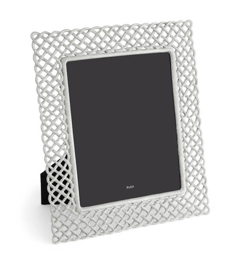 Love Knot Photo Frame In Silver Metal, Large Size Model. photo vinterior