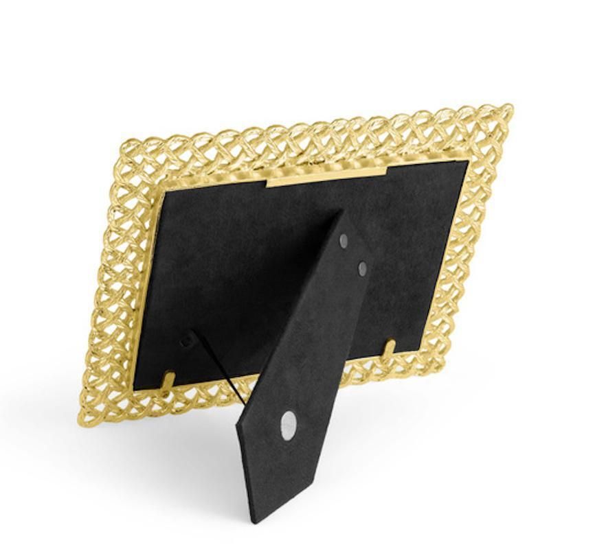 Love Knot Photo Frame In Gold Tone Metal, Medium Size Model. photo Home Decor