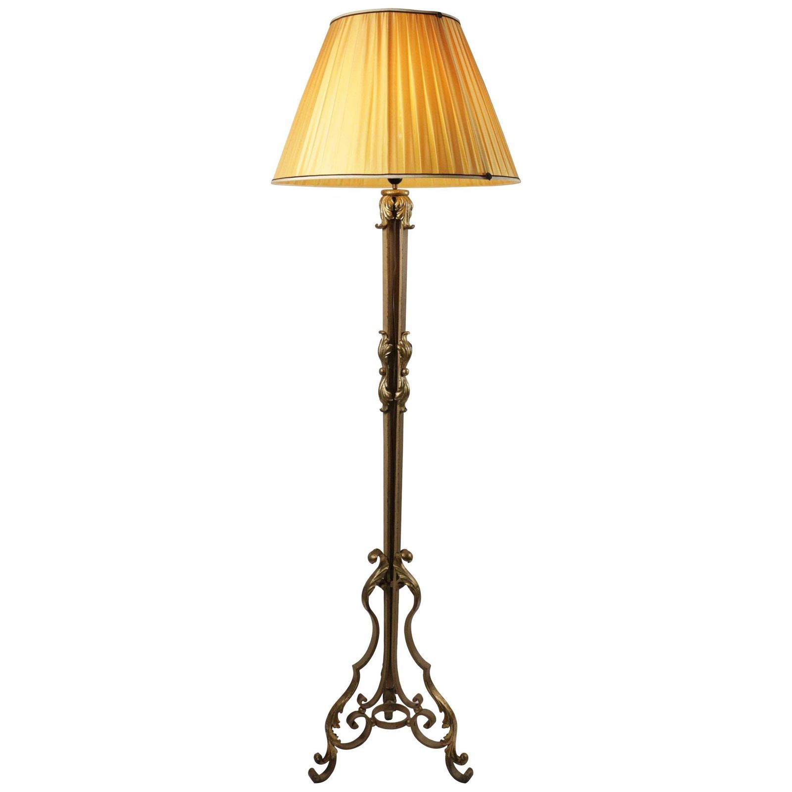 Beautiful Standing Lamp In Wrought Iron With Gold Gilded Accents