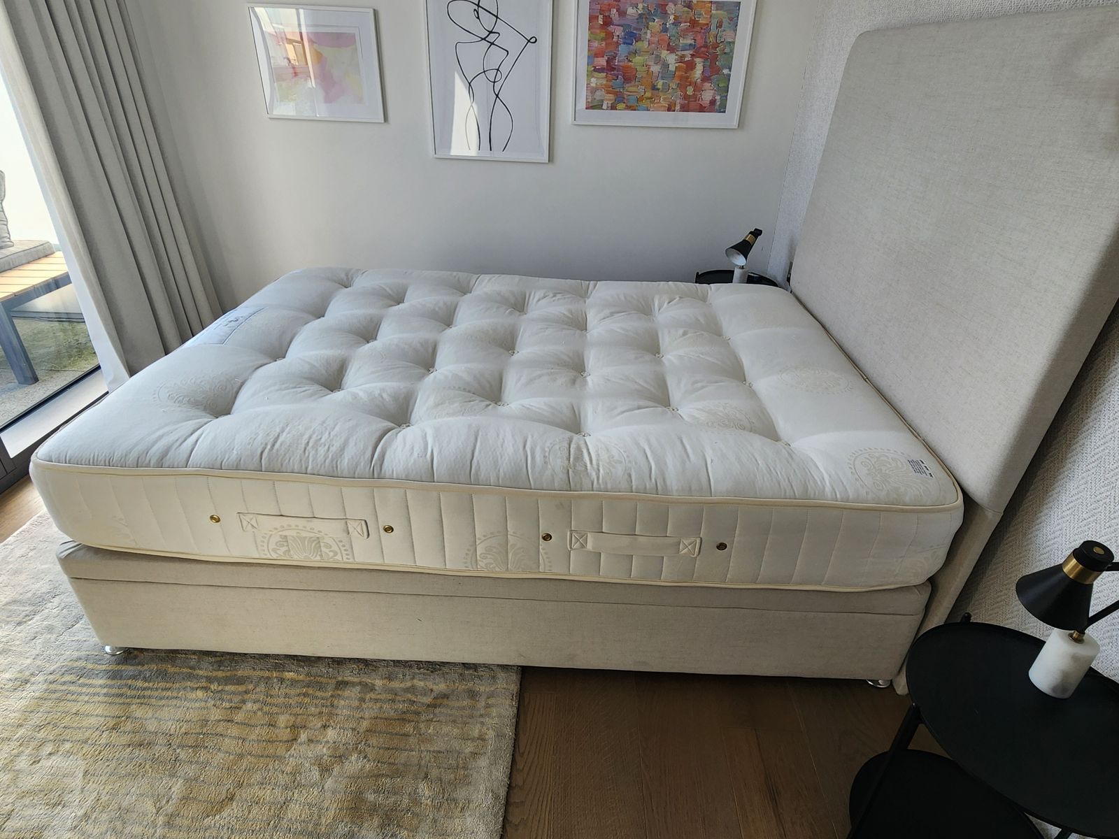 Luxury Pocket Spring Double Bed Mattress (135x190) – Excellent Condition, Barely Used   Medium/Firm photo Furniture
