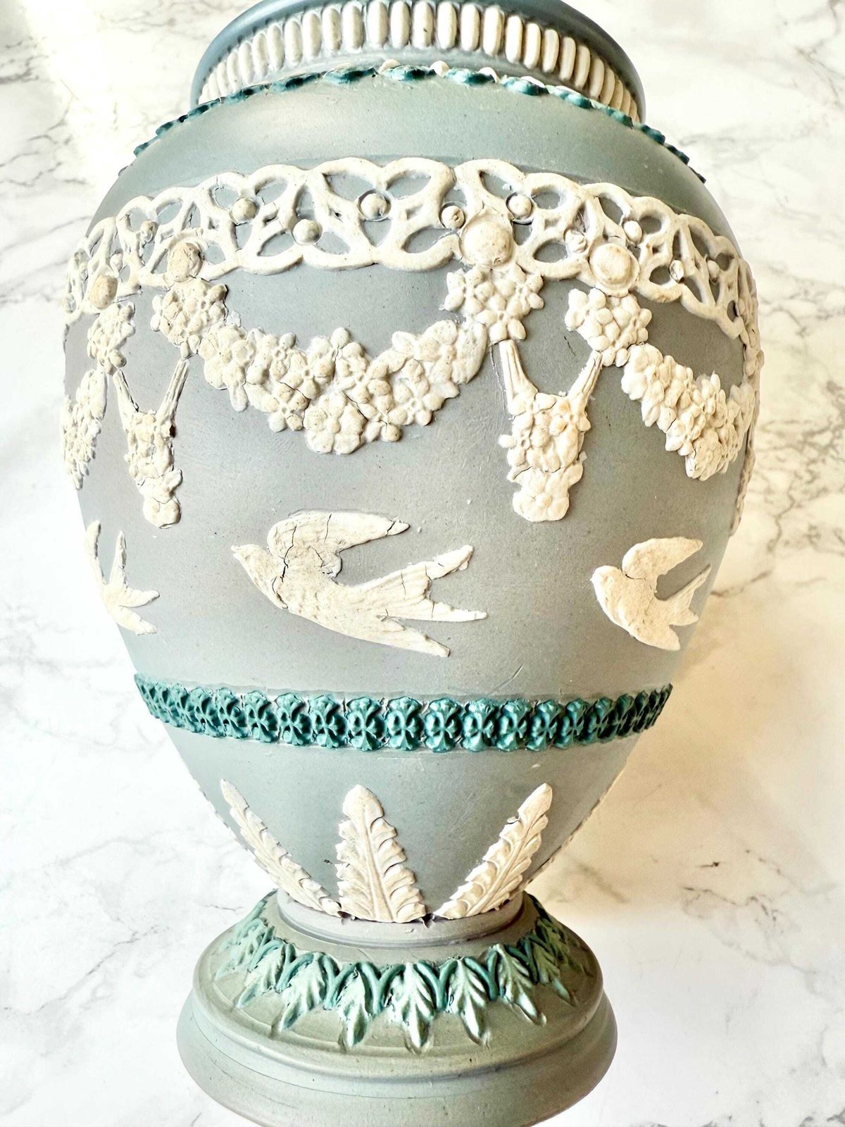 Antique 1884 Vase Rare Doulton Lambeth Art And Crafts Victorian Silicon Ware Bird Pattern Sparrow Floral Garland Jasperware photo Home Decor