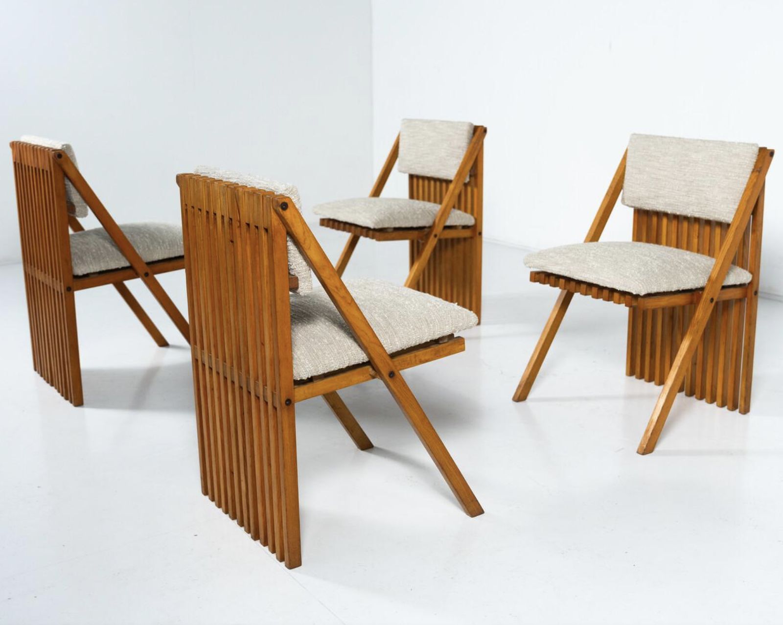 Mid Century Modern Dining Table Set ” Millepiedi” By Tito Pinori, 1970s photo Furniture
