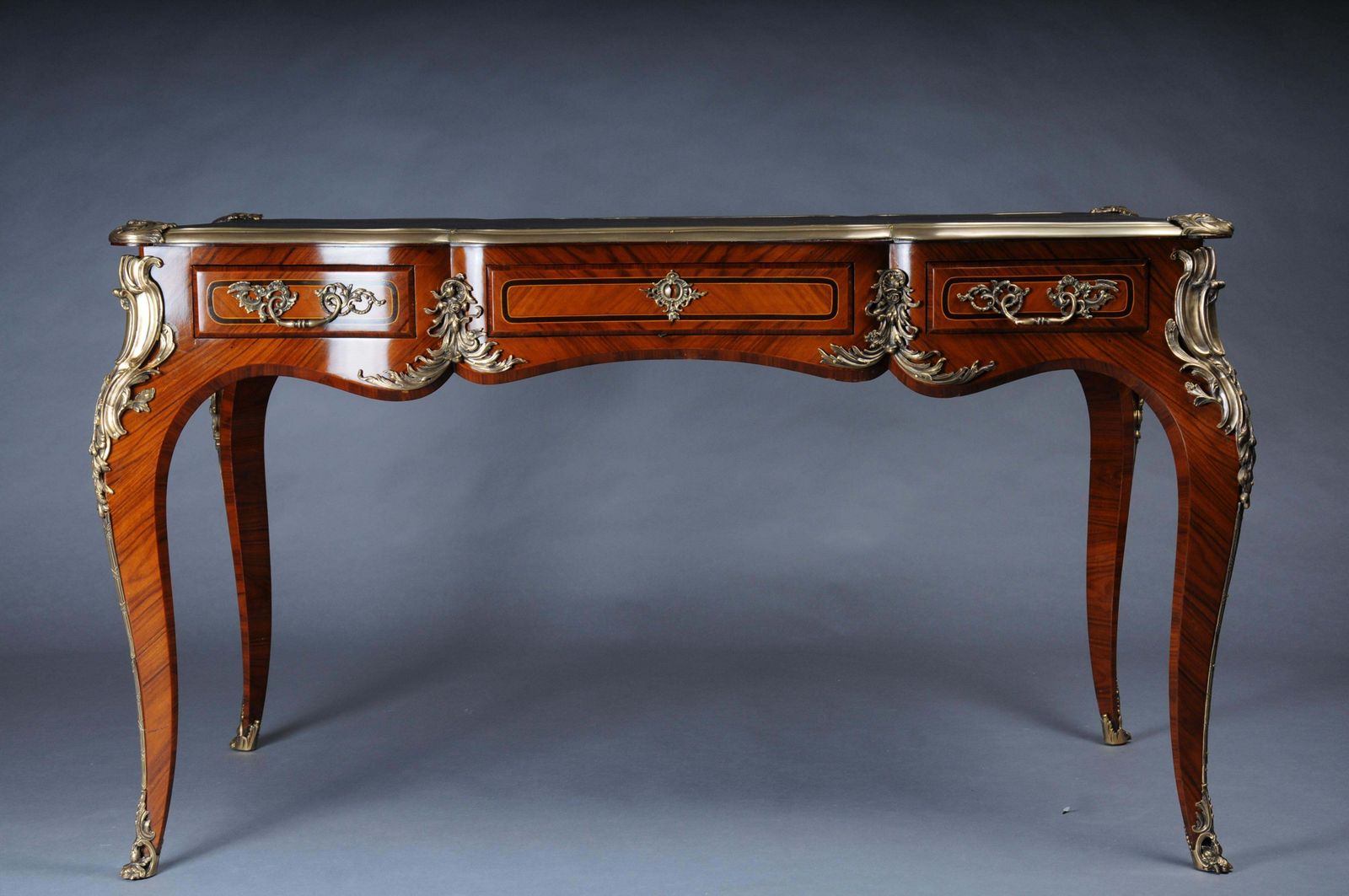 Royal Desk/Bureau Plat In Louis XV Style With Veneer photo Furniture