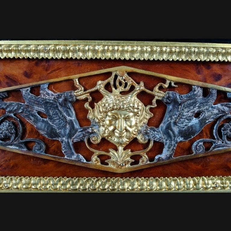 photo furniture Royal And Unique Center Table/Salon Table Empire Style, Brass